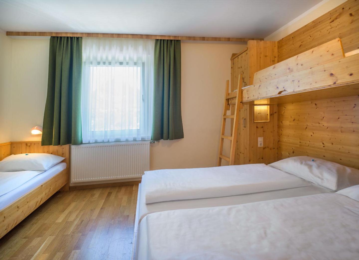 Quadruple Room photo 1