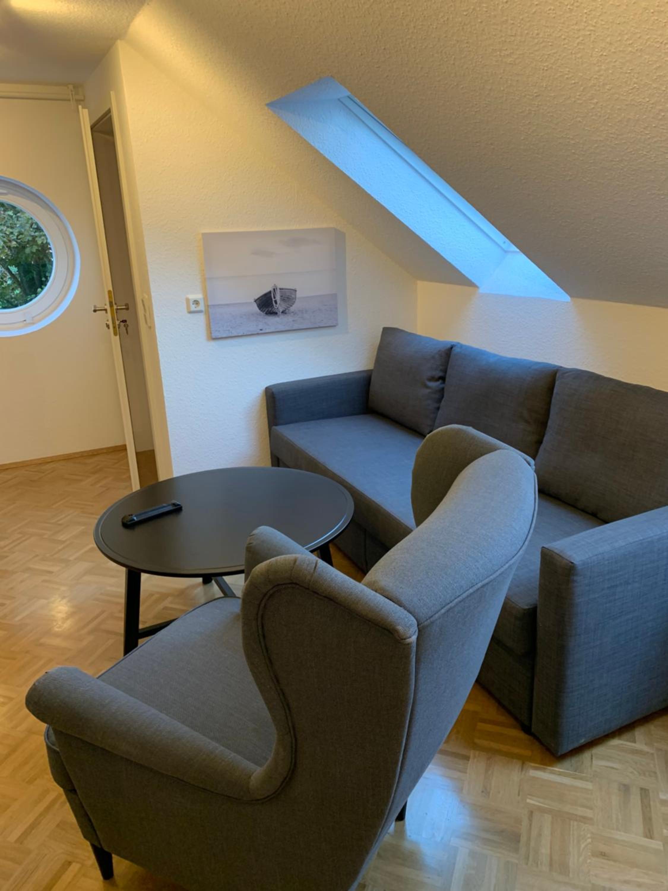 Studio Apartment - Photo 4