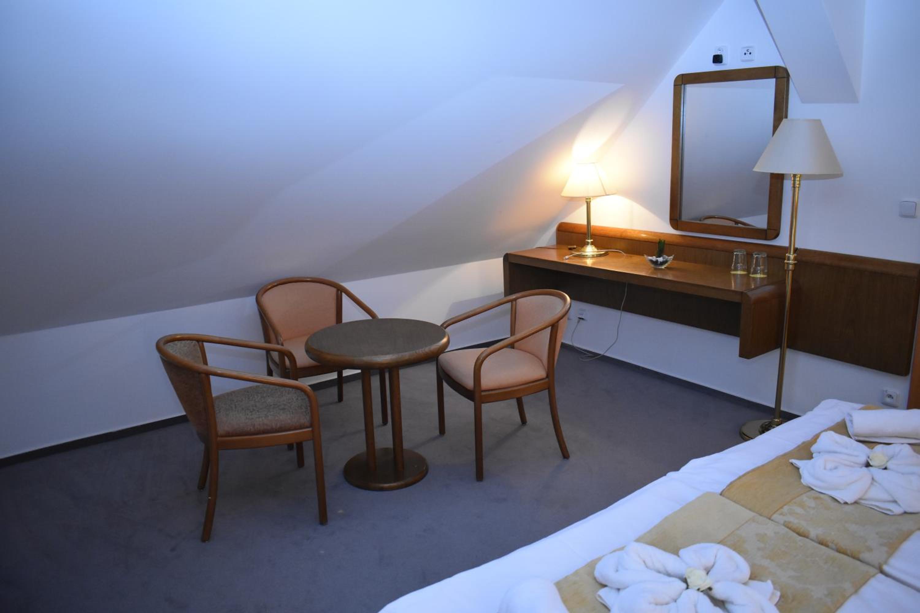 Suite (4 Adults) - Photo 4