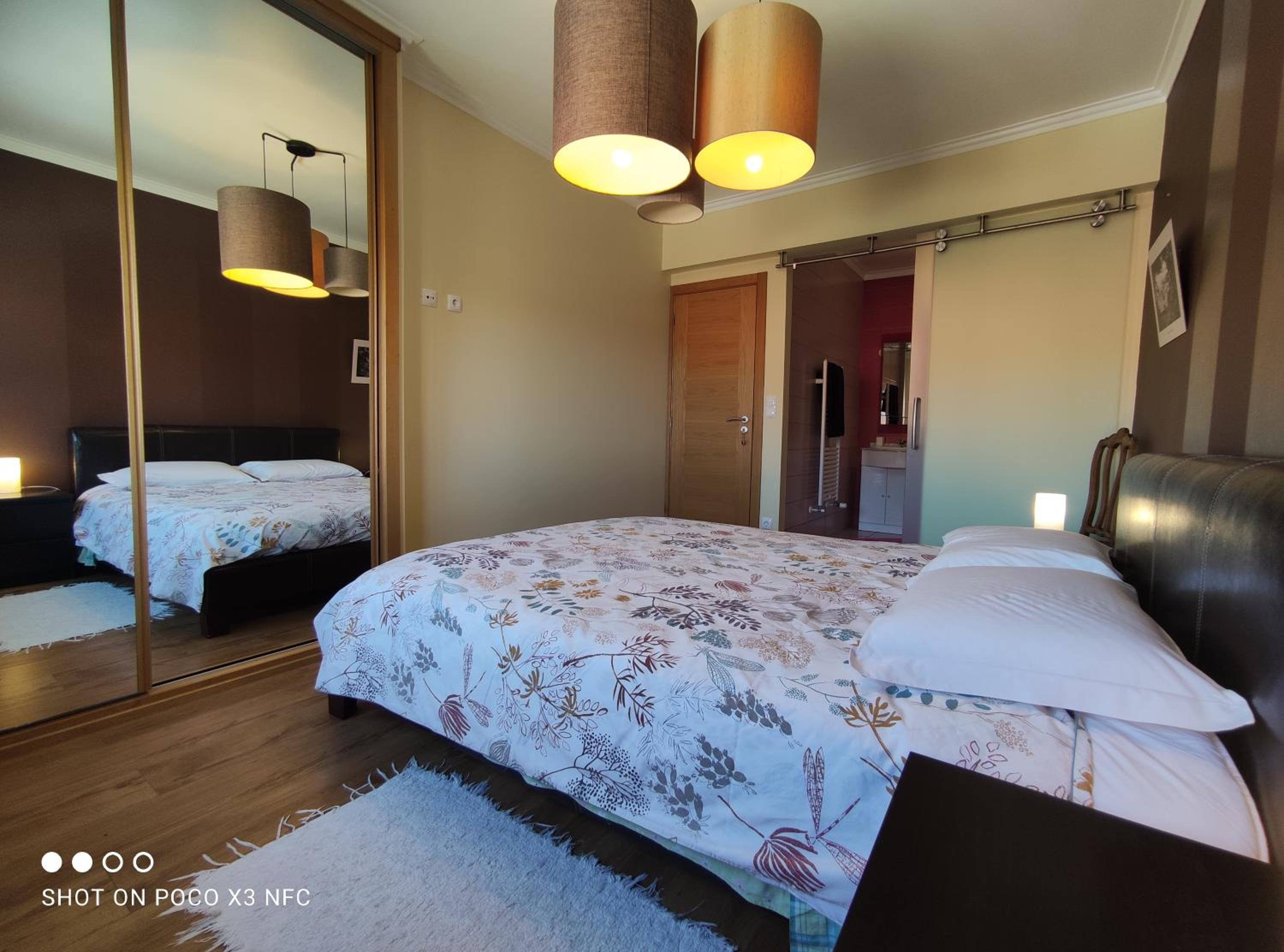 Three-Bedroom Apartment - Photo 13