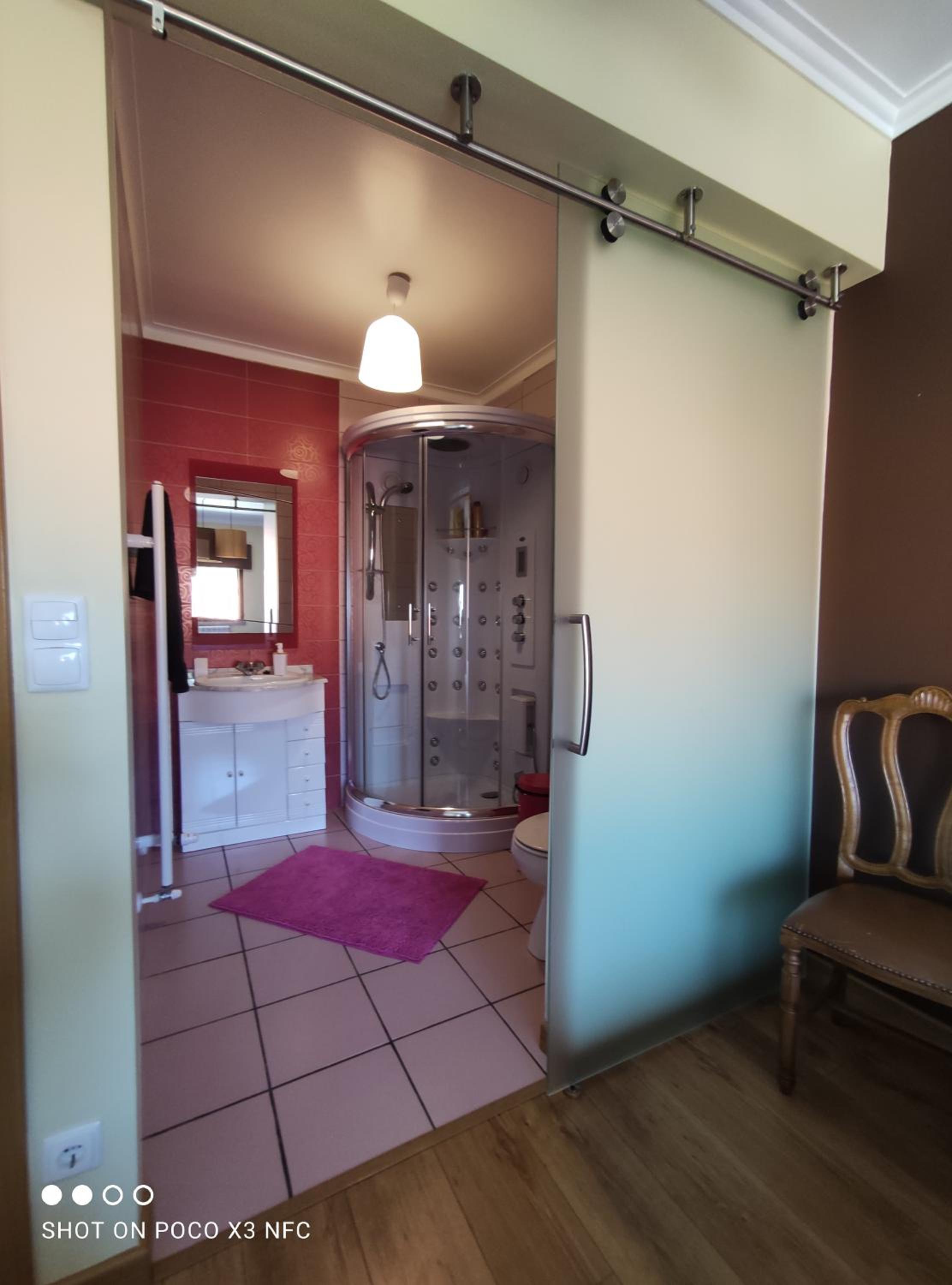 Three-Bedroom Apartment - Photo 38
