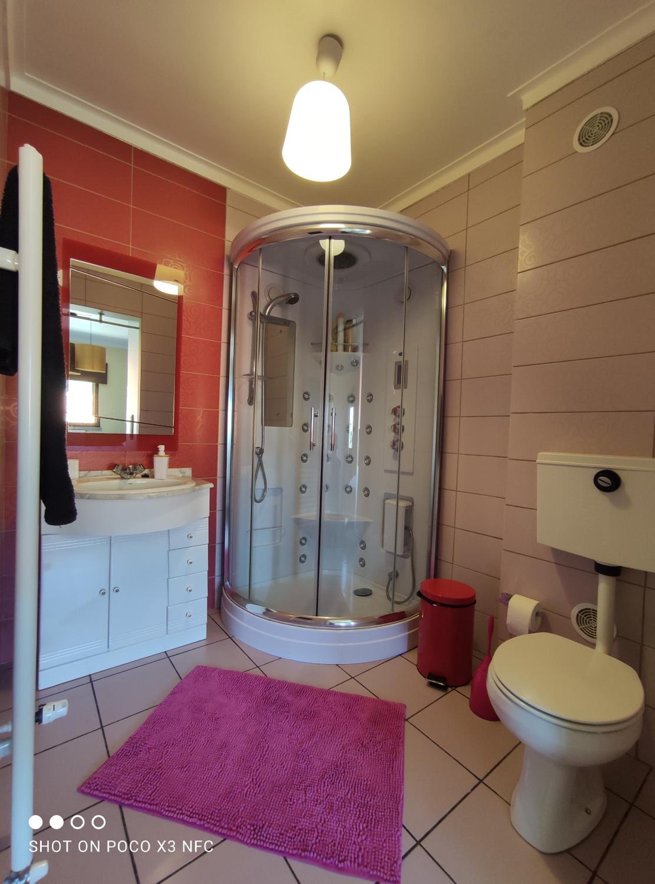 Three-Bedroom Apartment - Photo 39