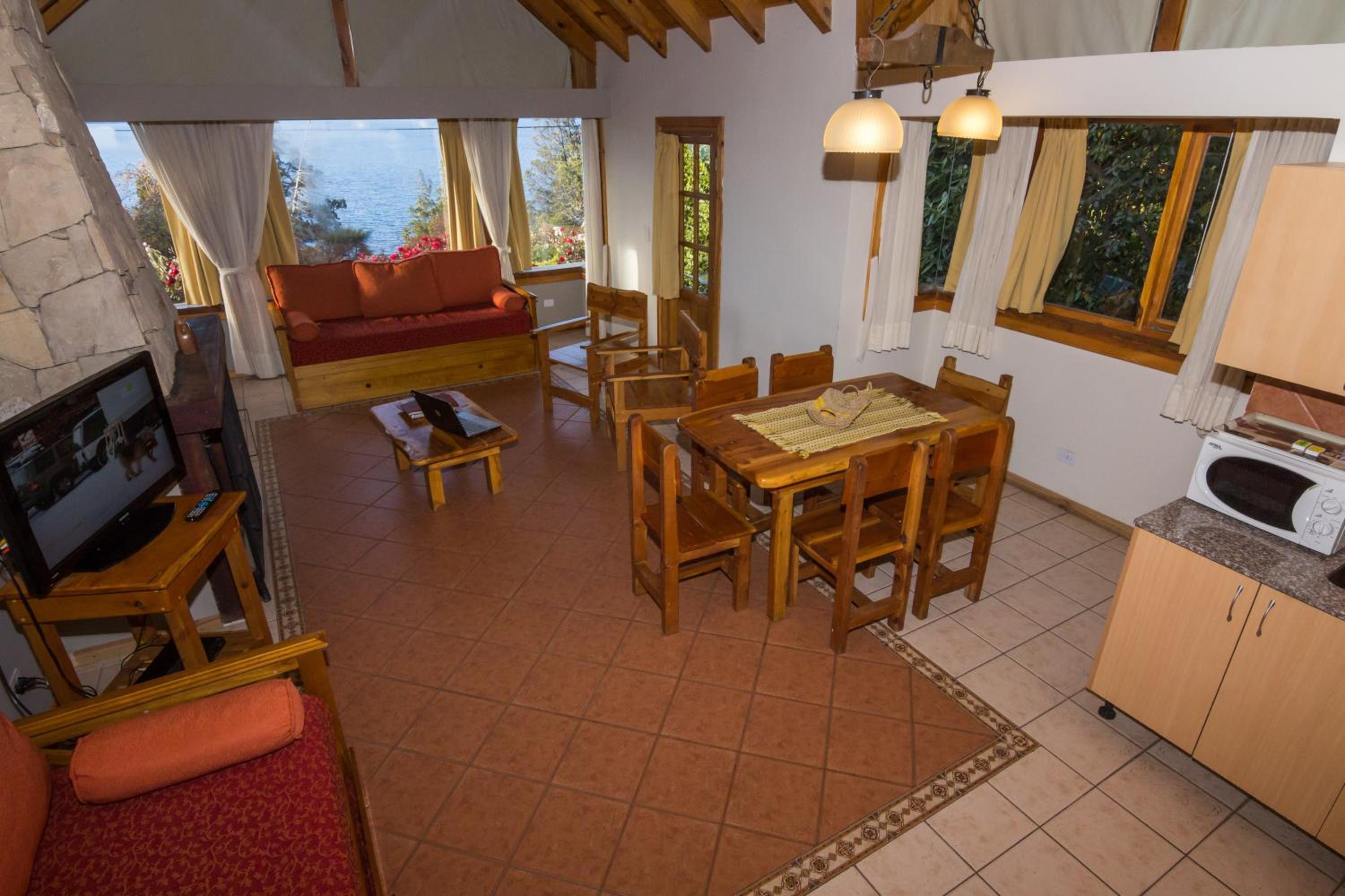 Superior Room with Lake View photo 1