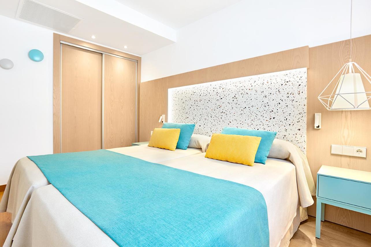 One-Bedroom Apartment - Photo 2