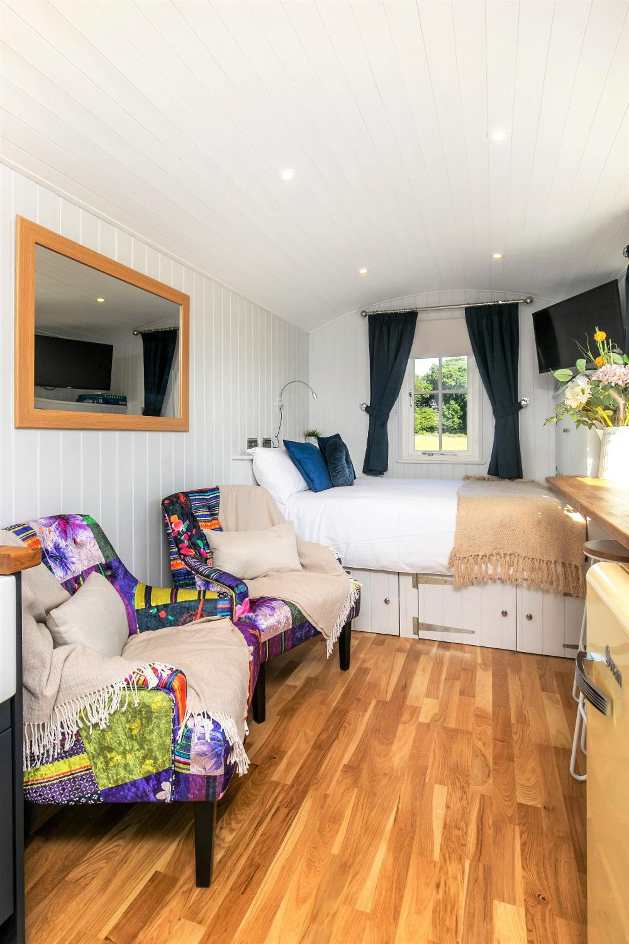 Mobile Home photo 1