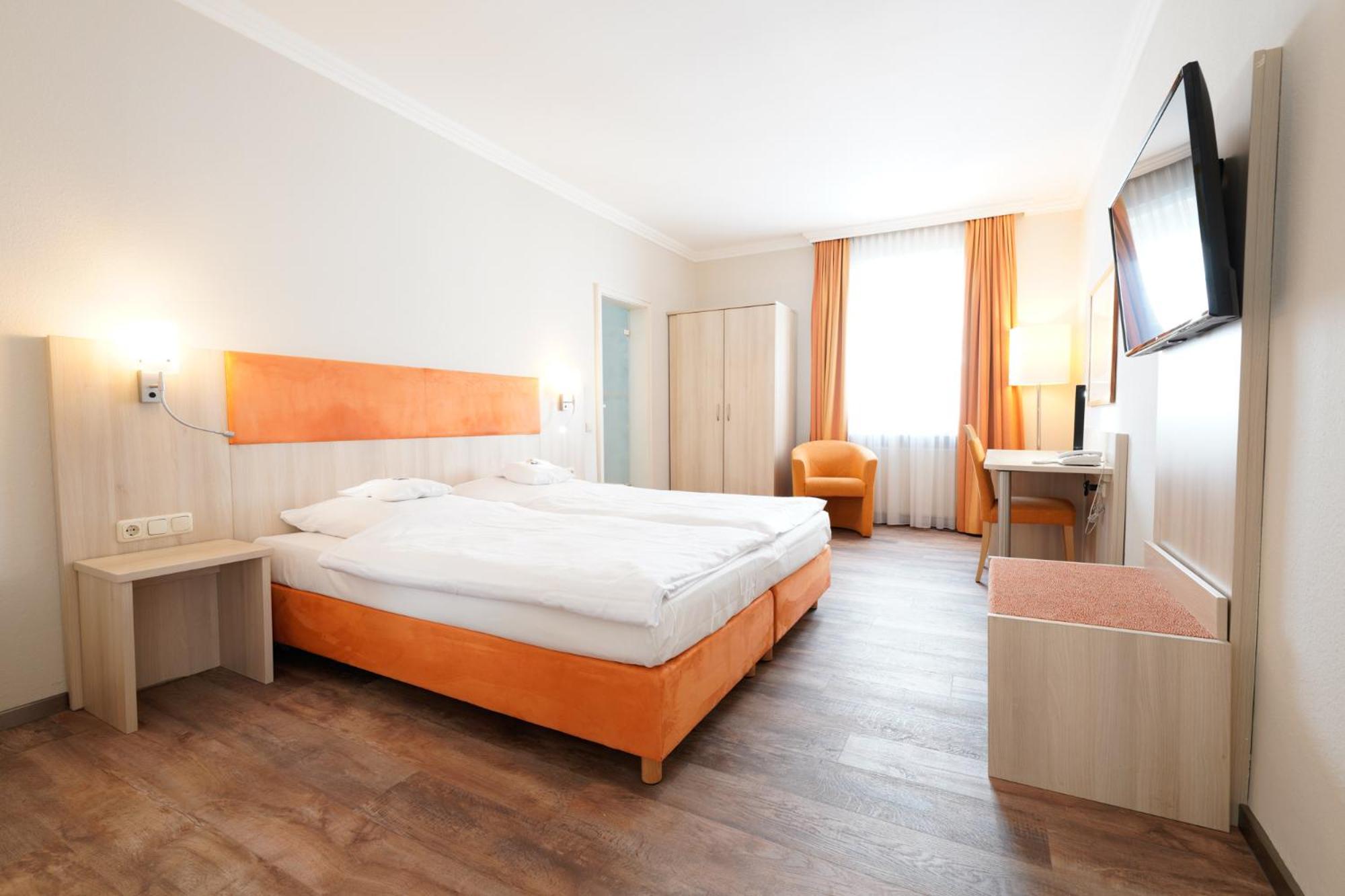 Comfort Double Room - Photo 11