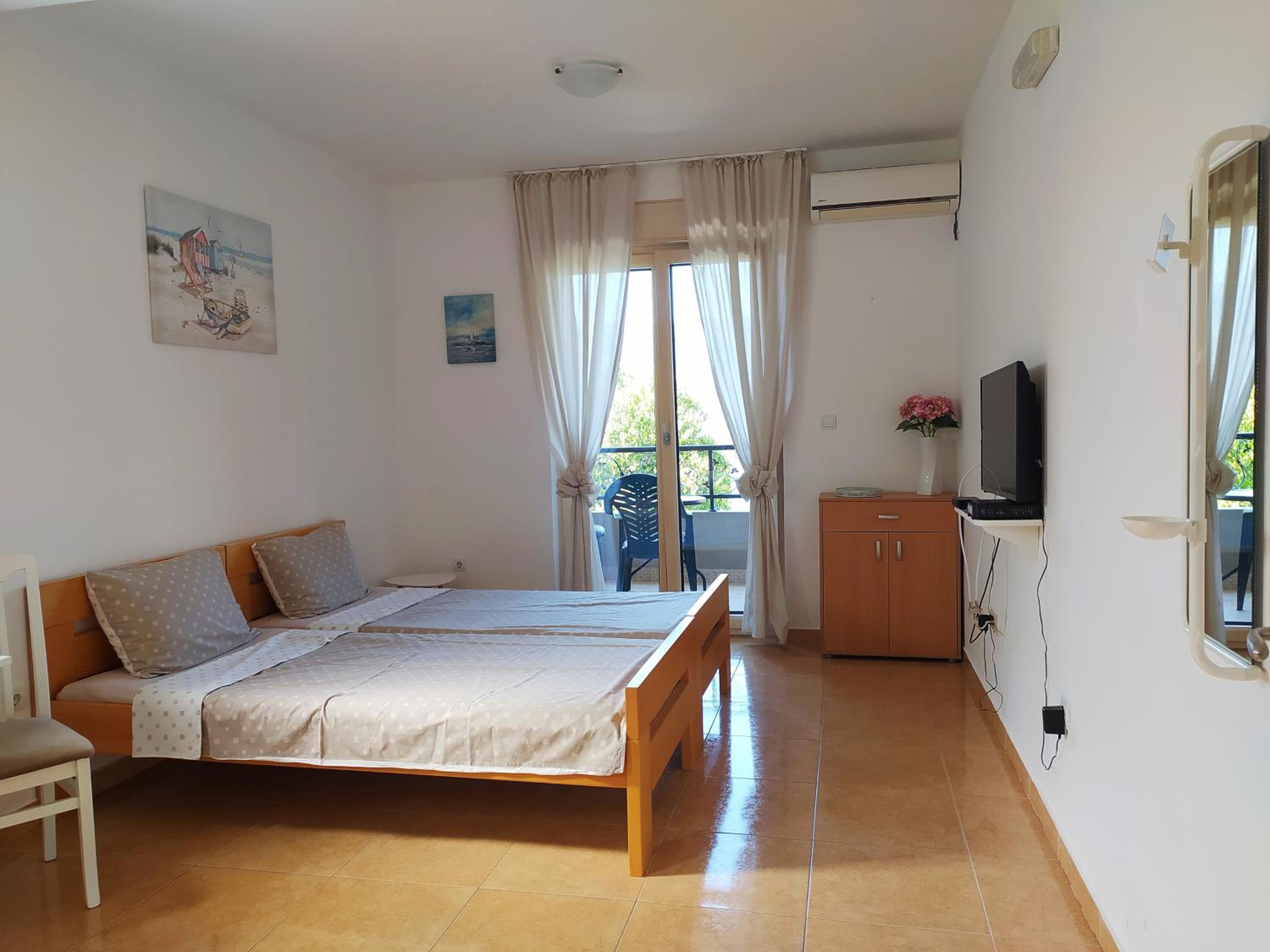 Studio Apartment with Sea View photo 1