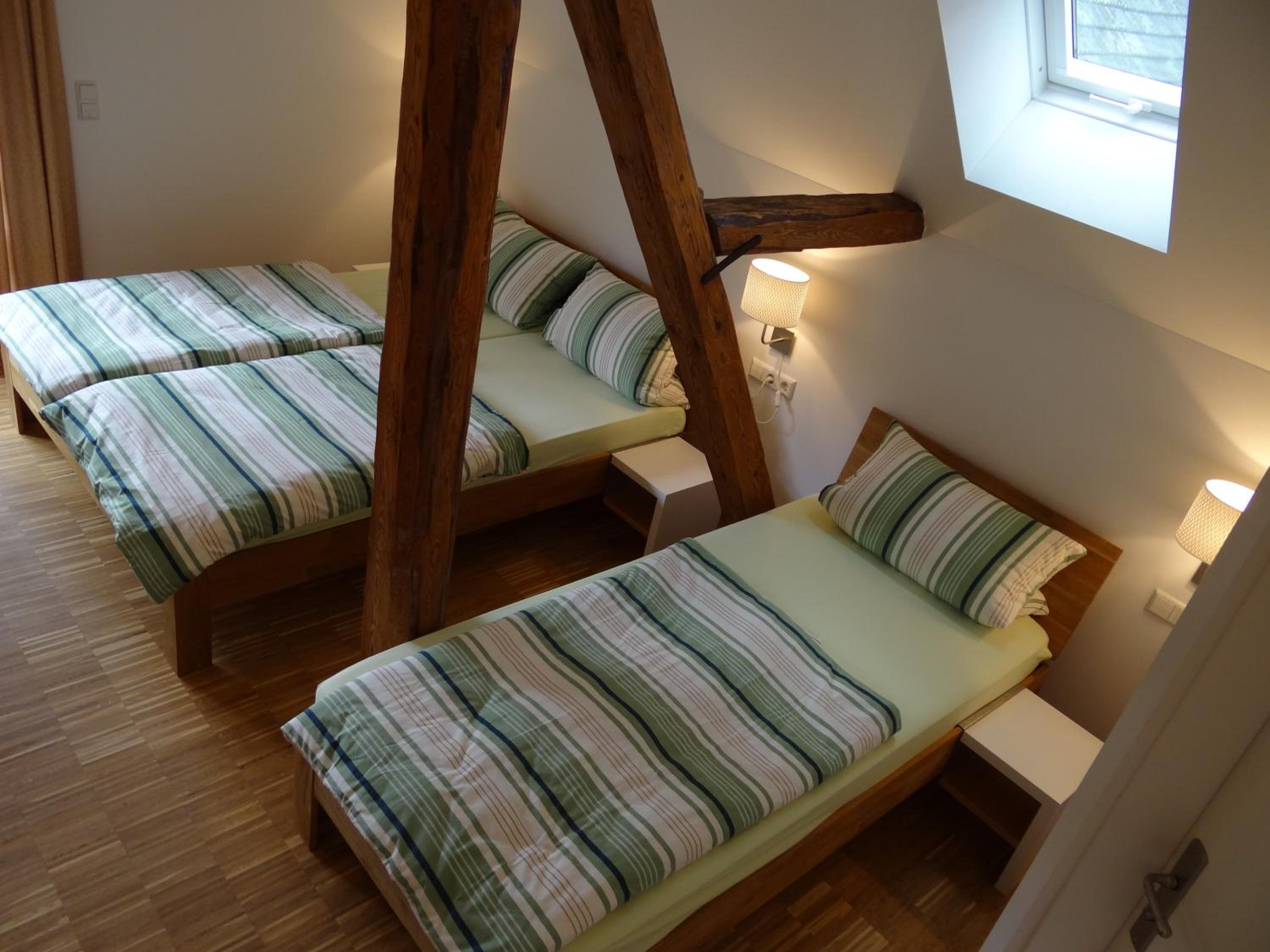 Triple Room with Balcony and Shower
