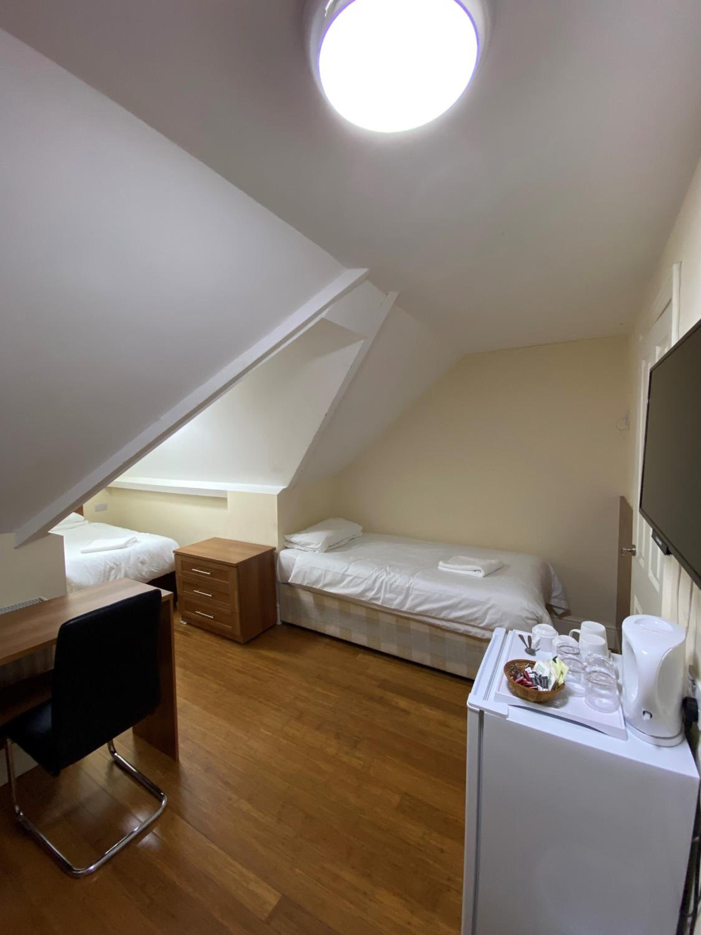 Triple Room - Photo 1