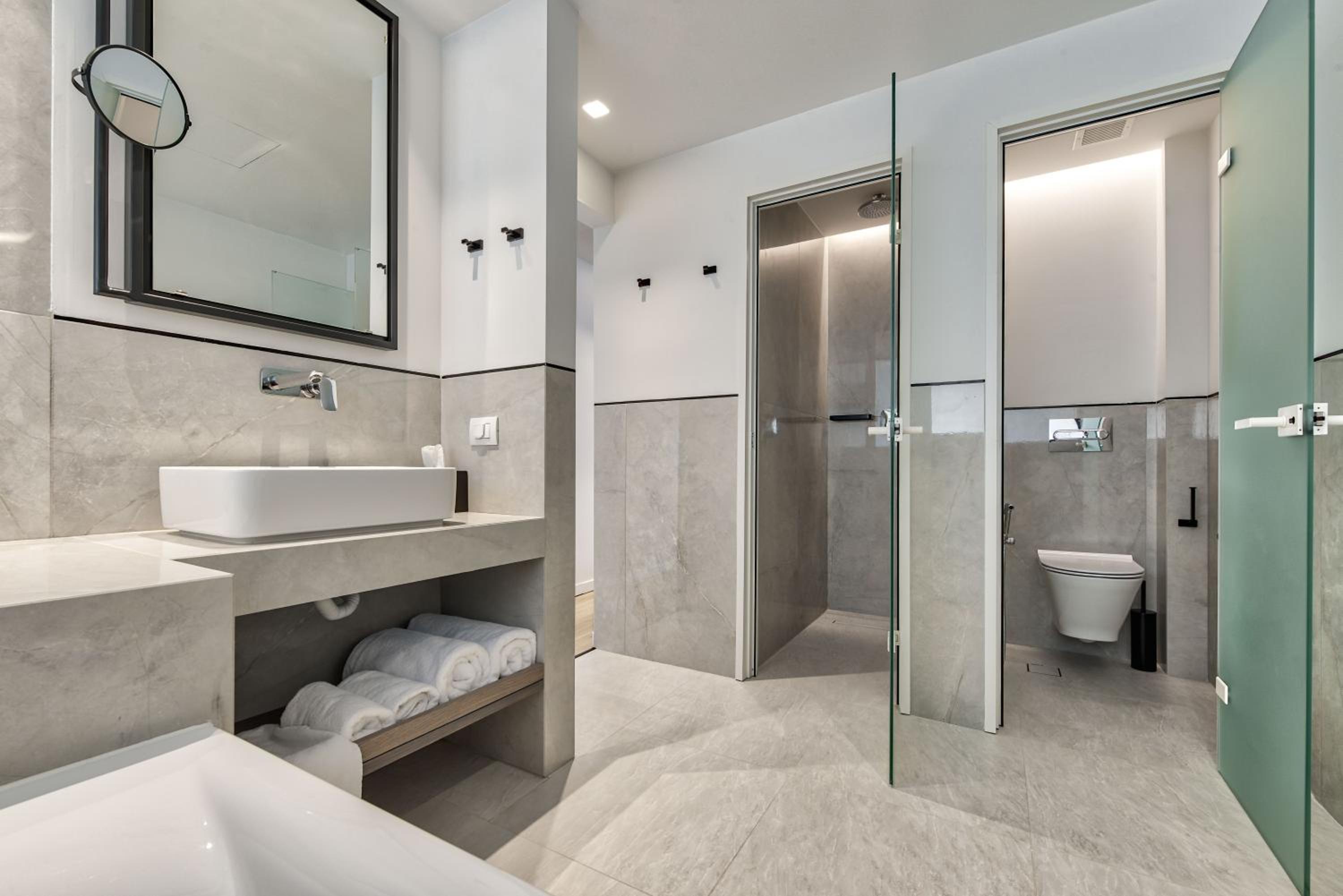 Suite with Sea View - Photo 6