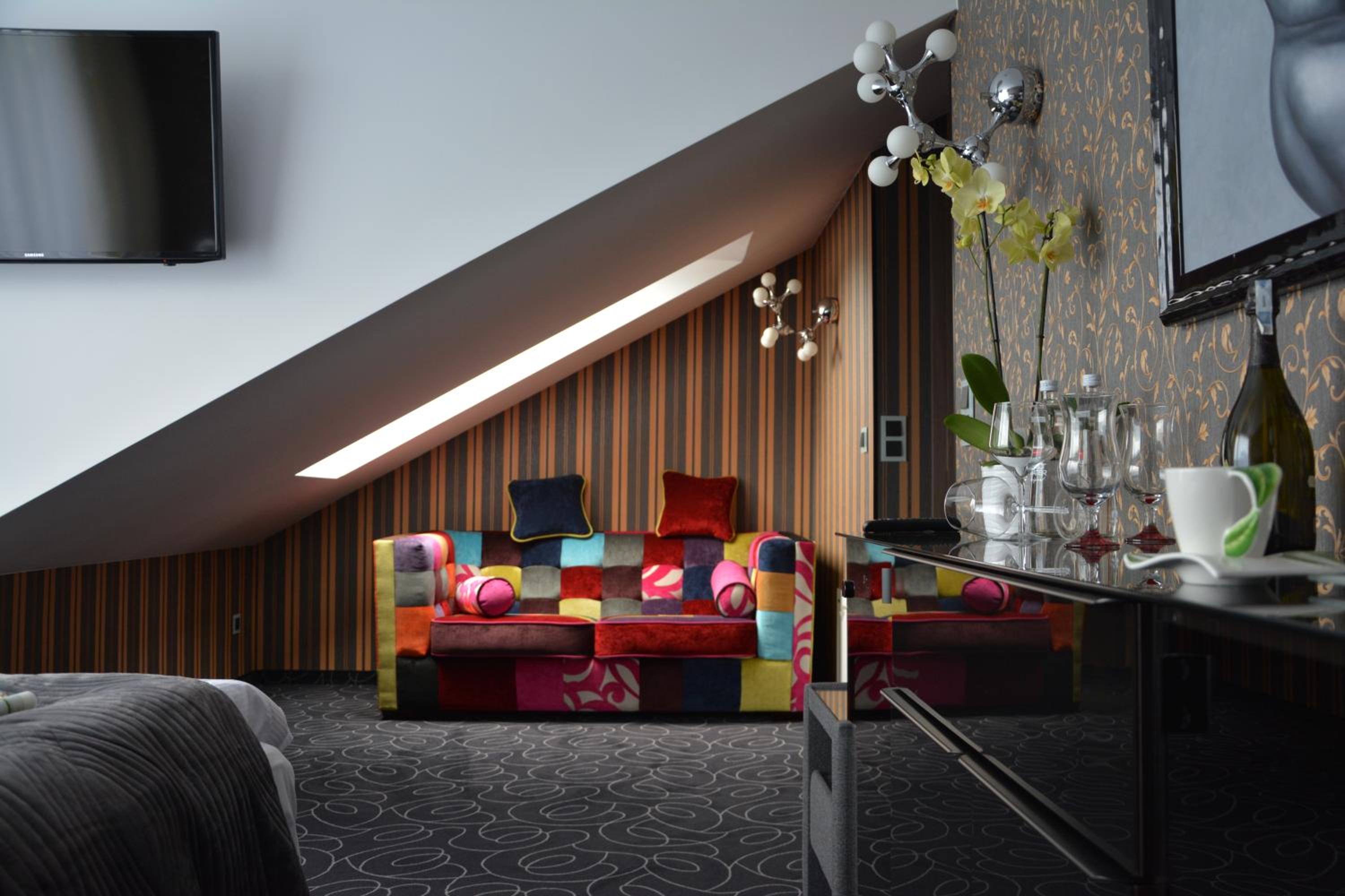 Suite with Terrace - Photo 7