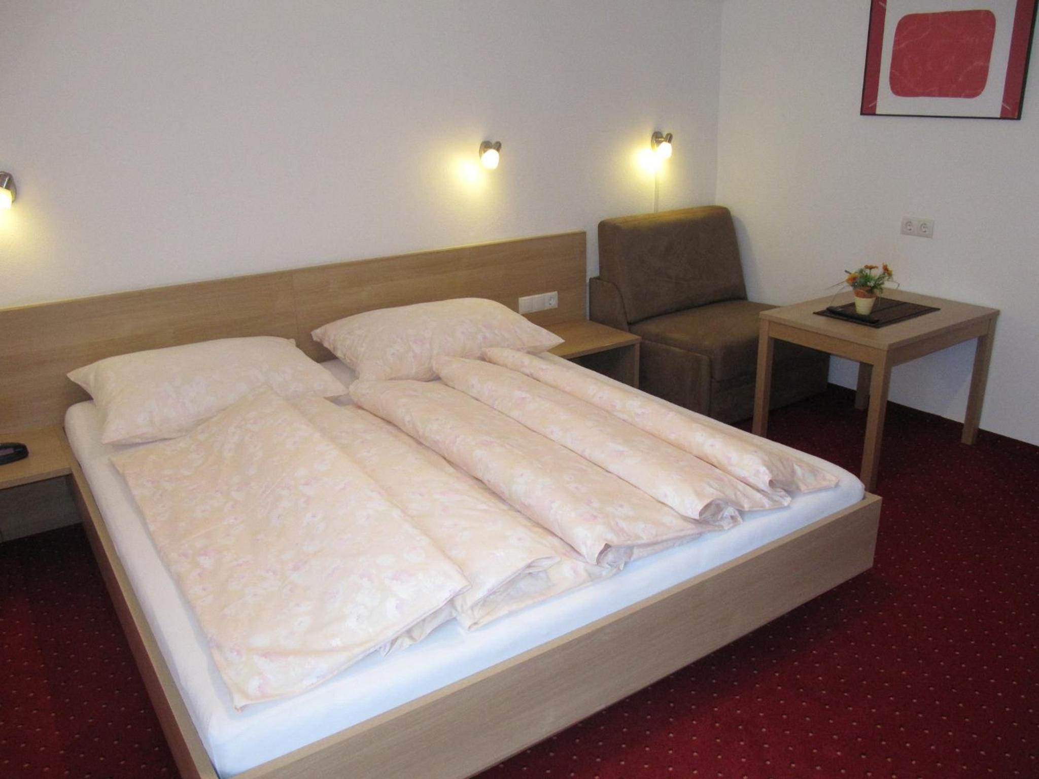 Double Room With Balcony - Upper Floor photo 3