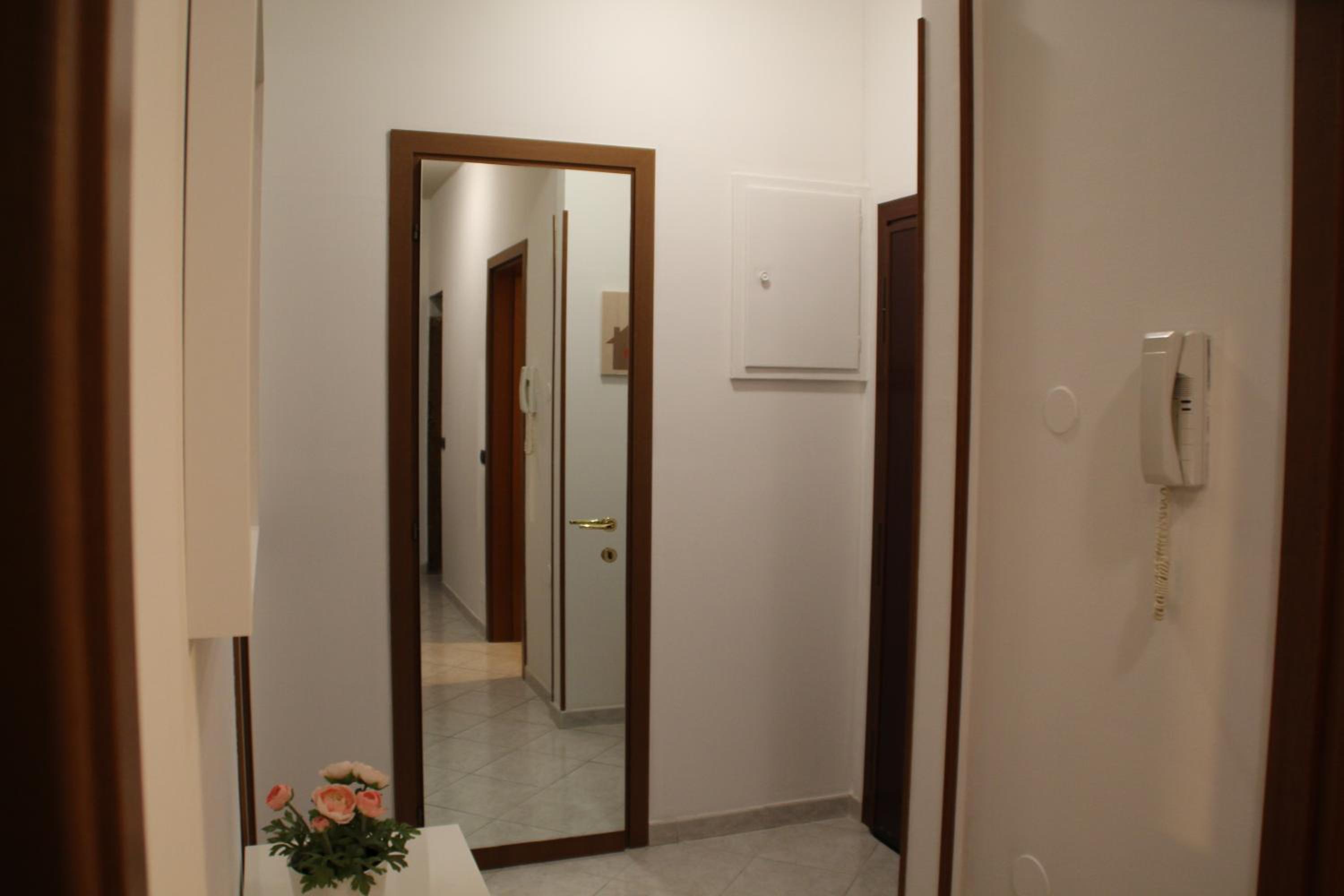 Apartment - Photo 26