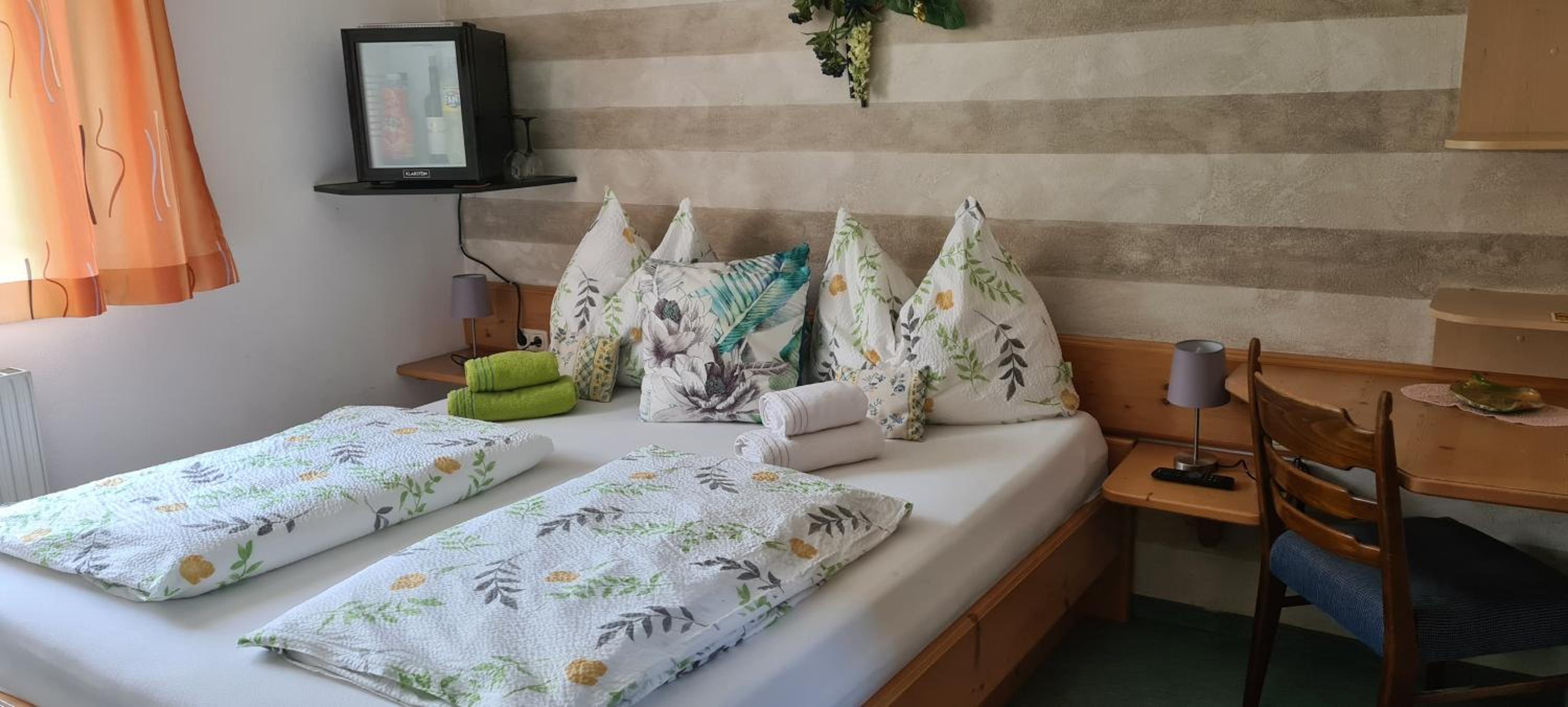 Standard Double Room photo 2