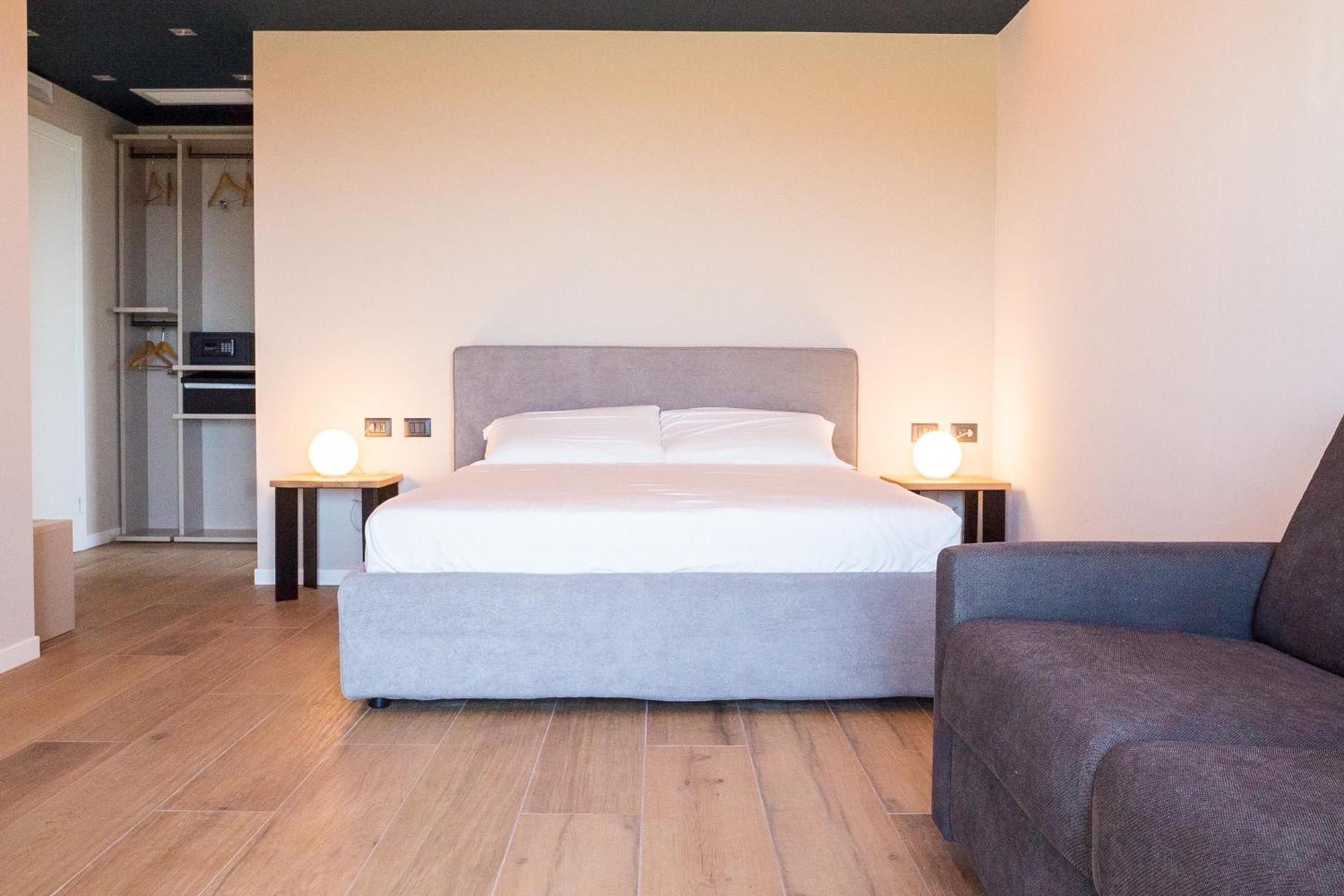Deluxe Double Room with Sea View photo 1