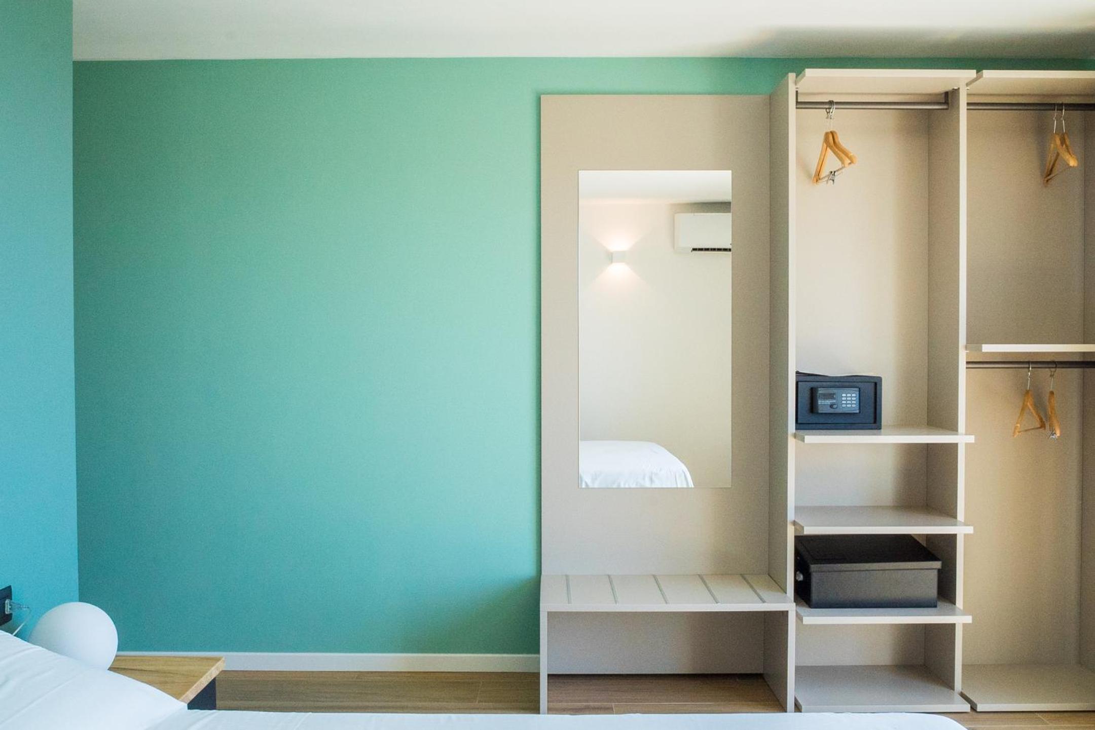 Double Room with Sea View photo 2