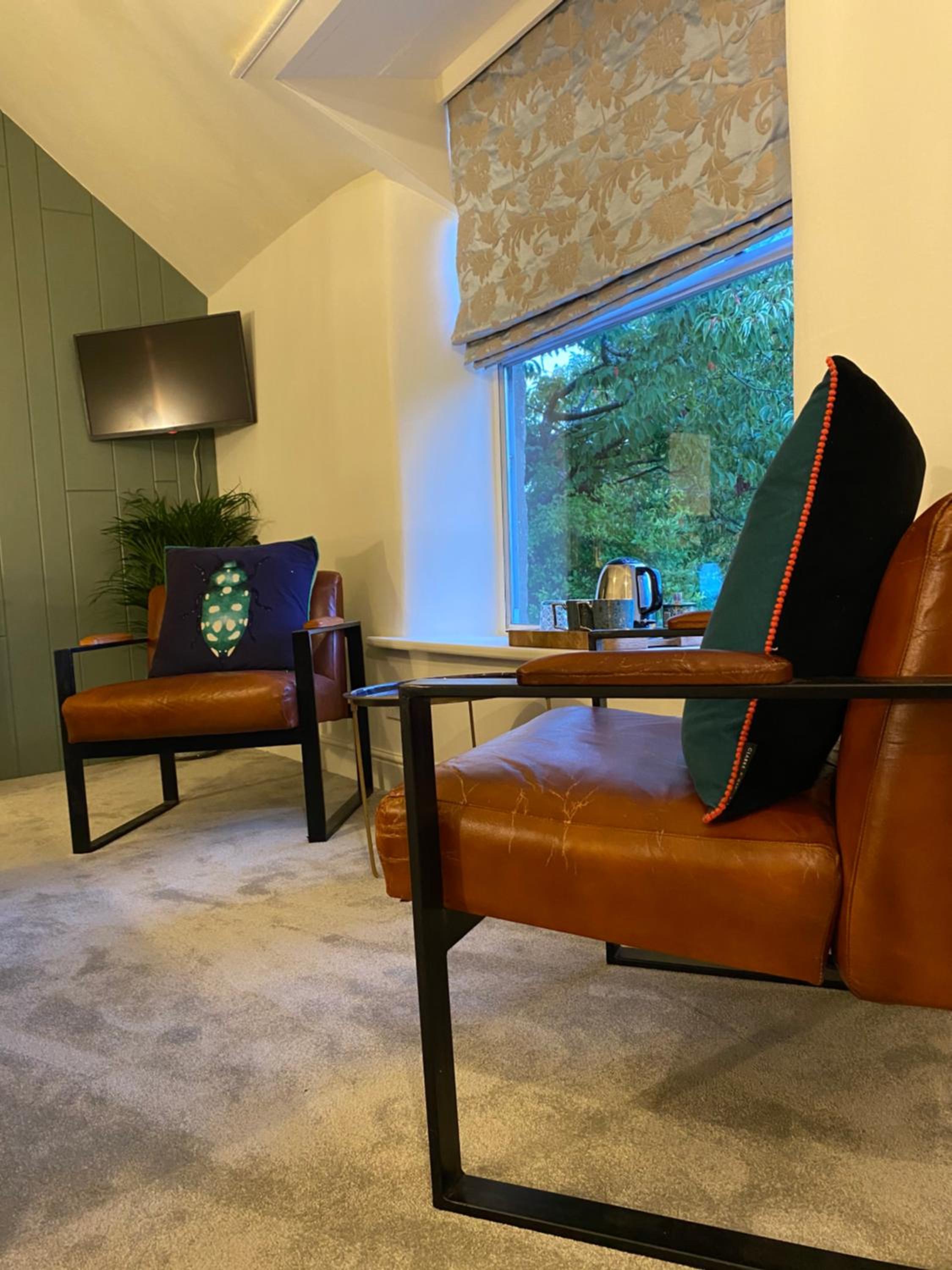 King Room with Garden View - Photo 3