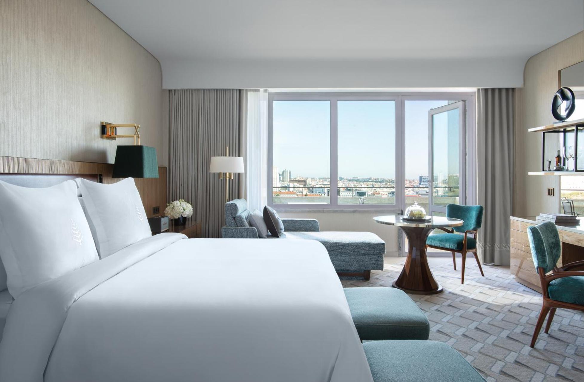 Premier Park View Room King - Photo 1