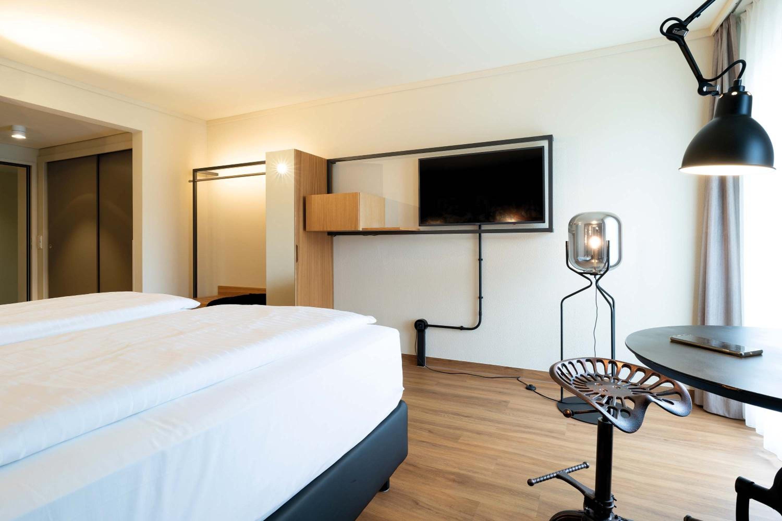 Superior Plus Room - Photo 12