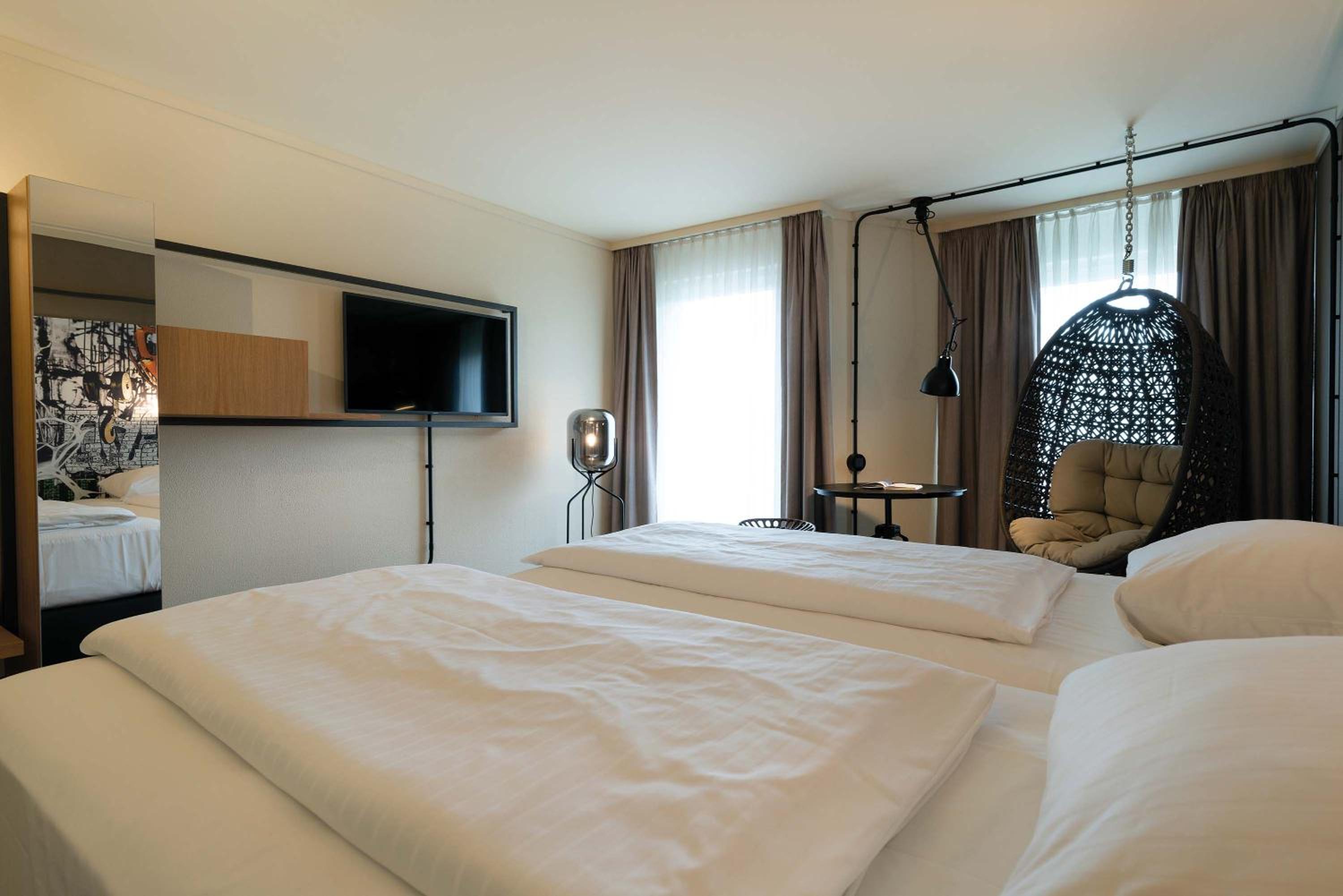 Superior Plus Room - Photo 11