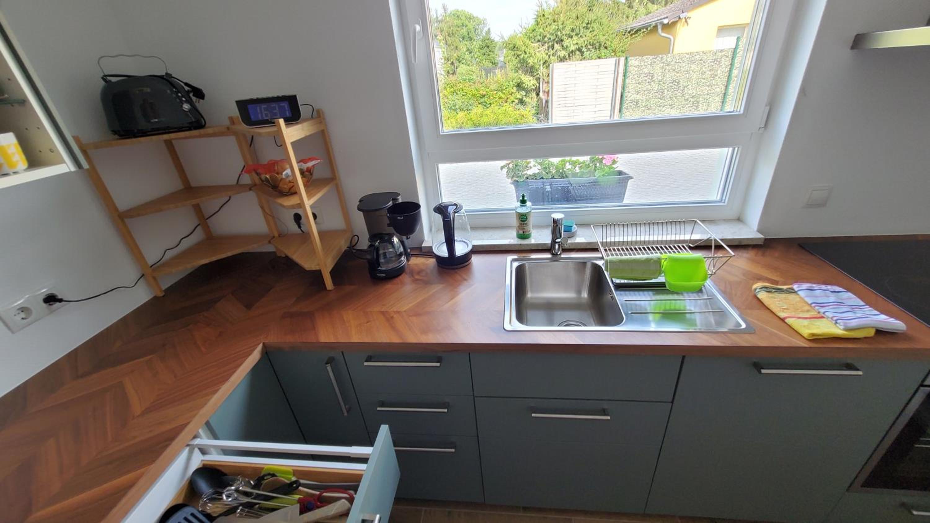 Double Room with Shared Bathroom photo 3