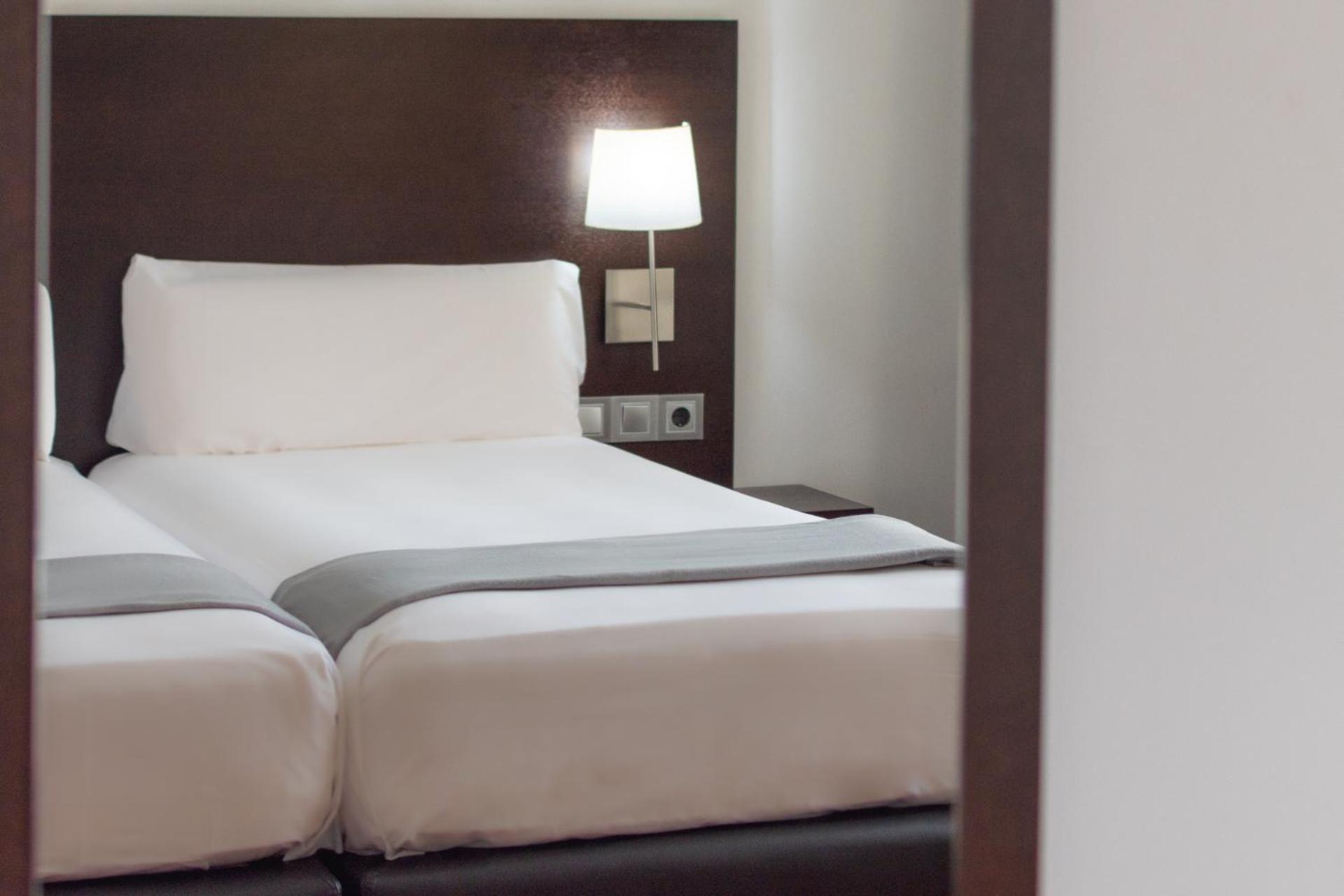 Habitación Doble Estándar o con Dos Camas Individuales.