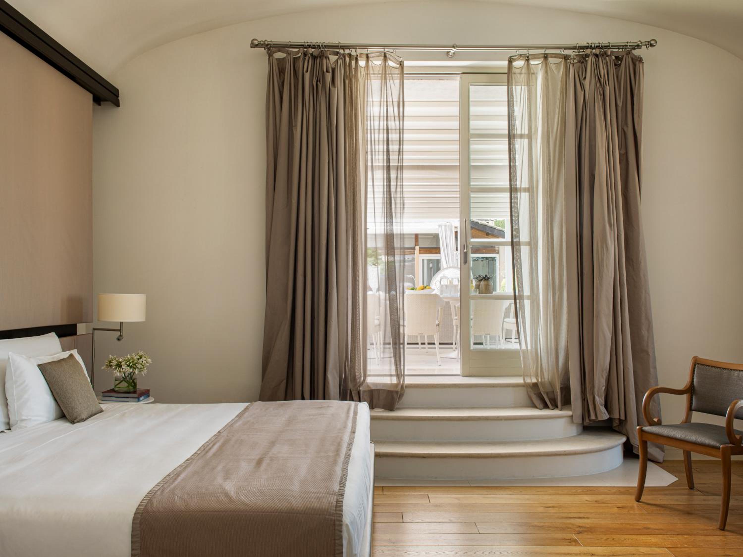 Emperor Nero Suite with Spa Access photo 2