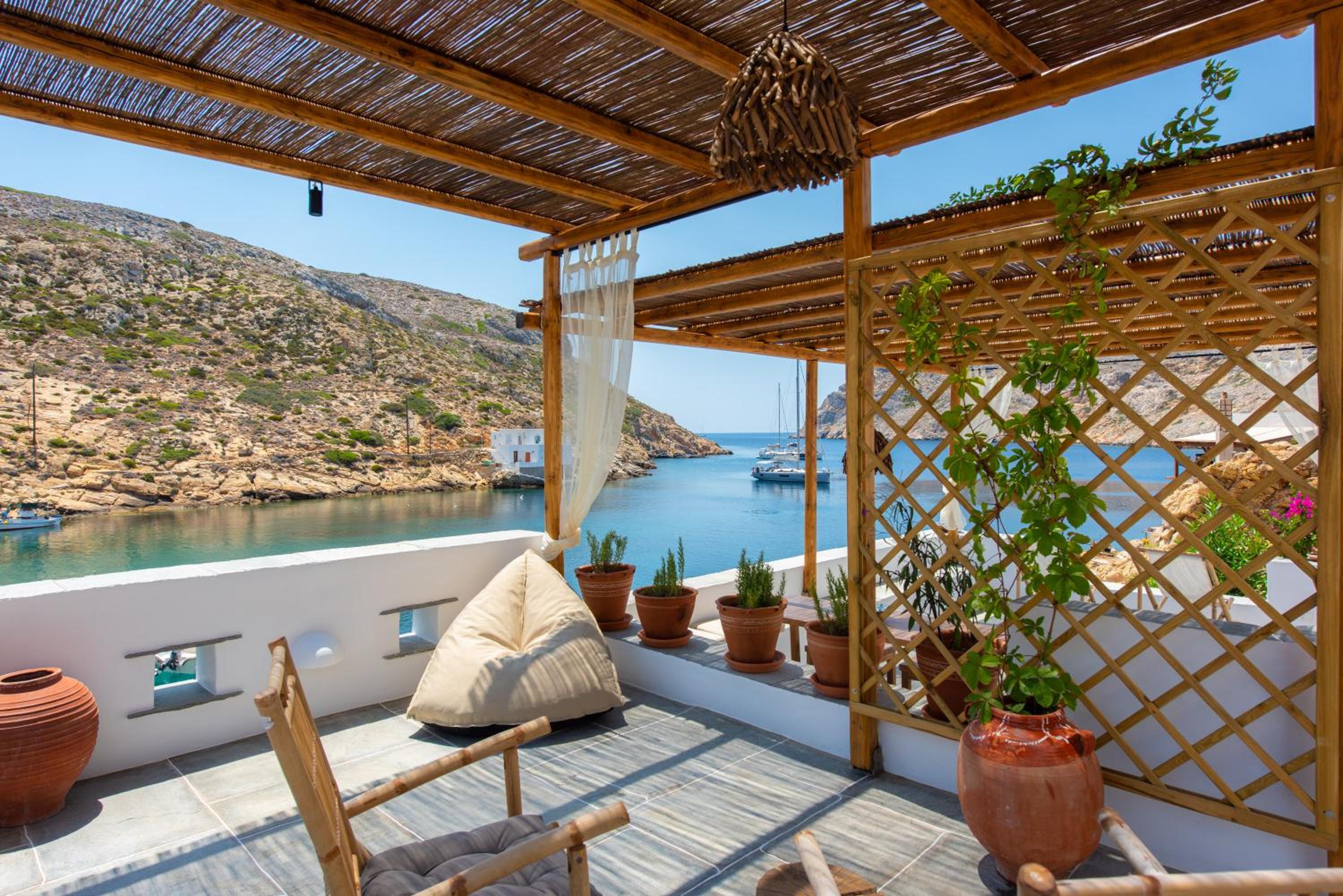 Triple Room with Sea View - Photo 17