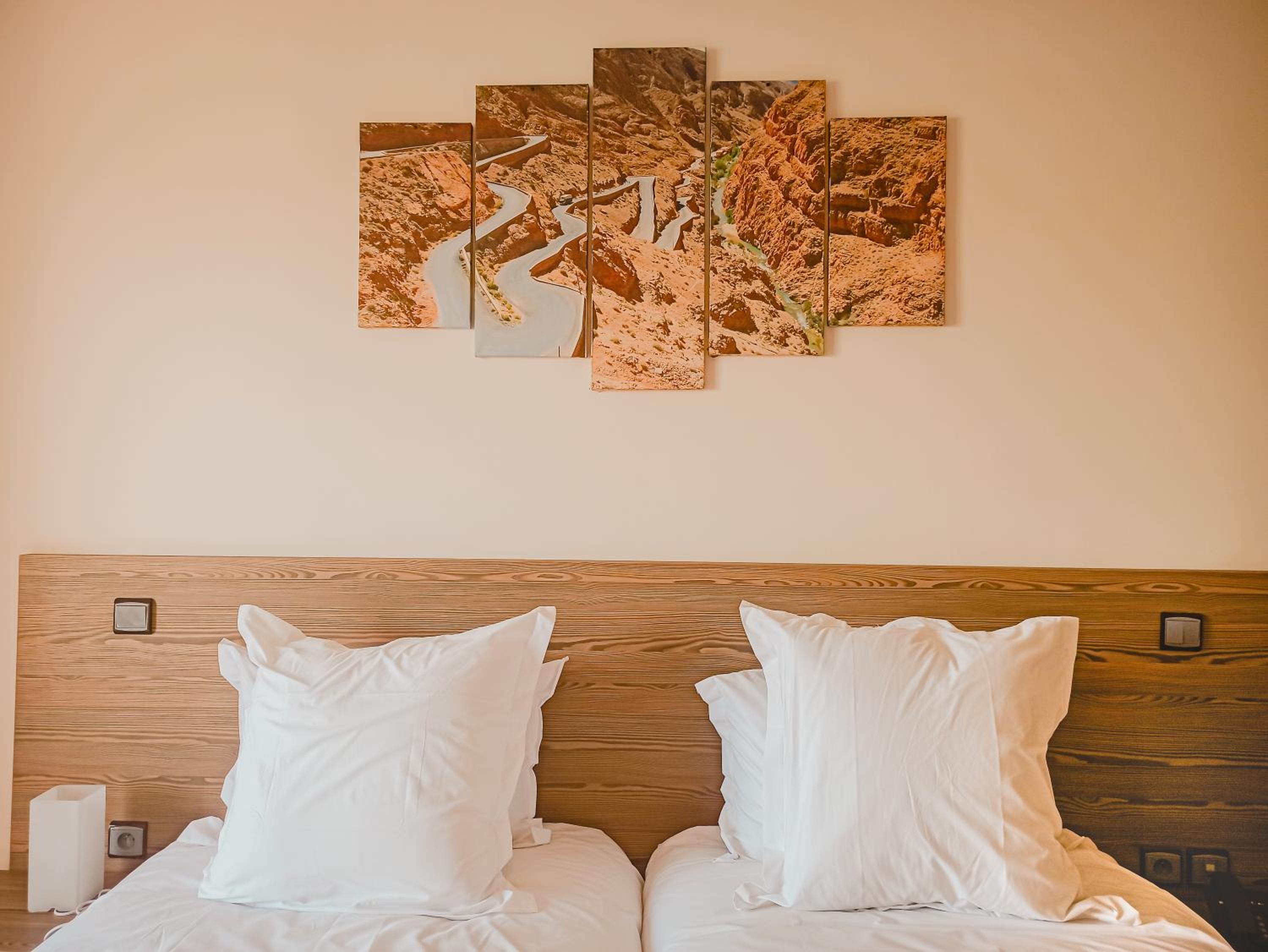 Twin Room - Photo 4