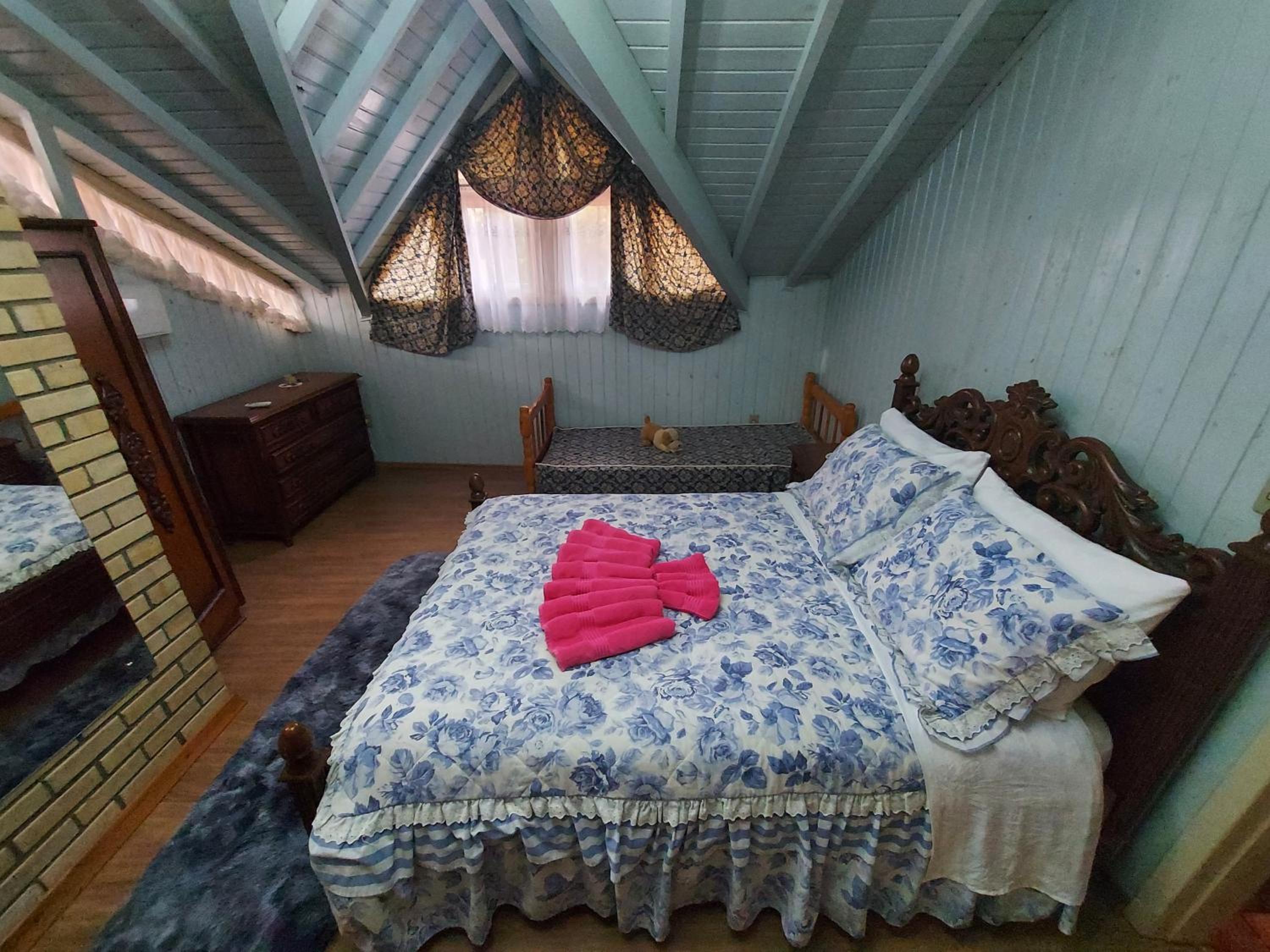 Triple Room with Bathroom - Photo 4