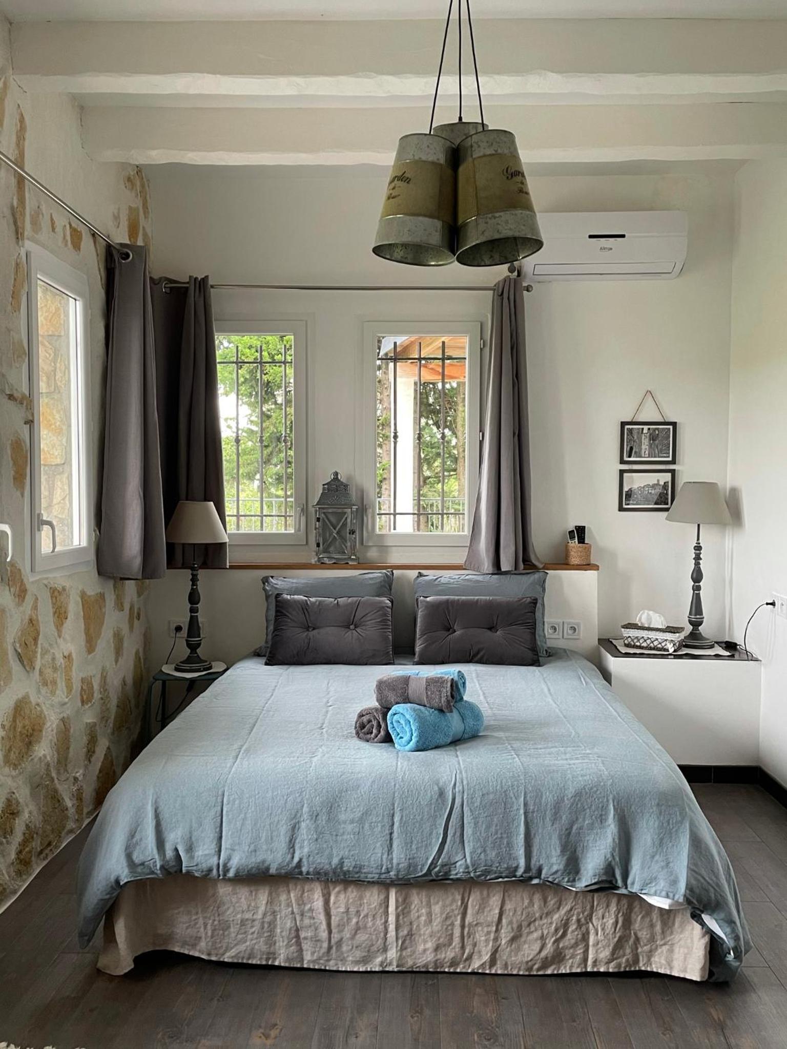 Triple Room with Terrace photo 2