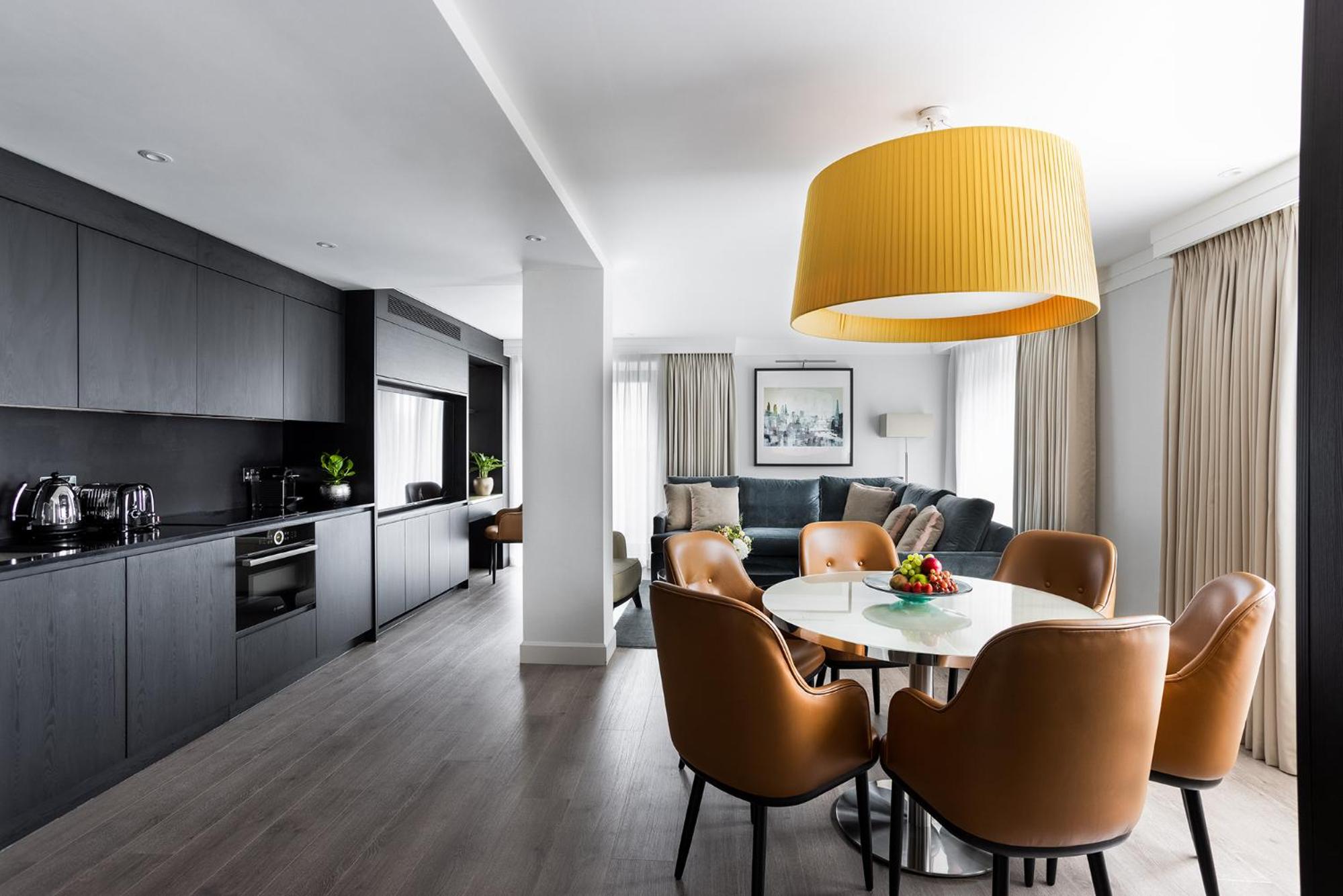 Three Bedroom Deluxe Apartment photo 2