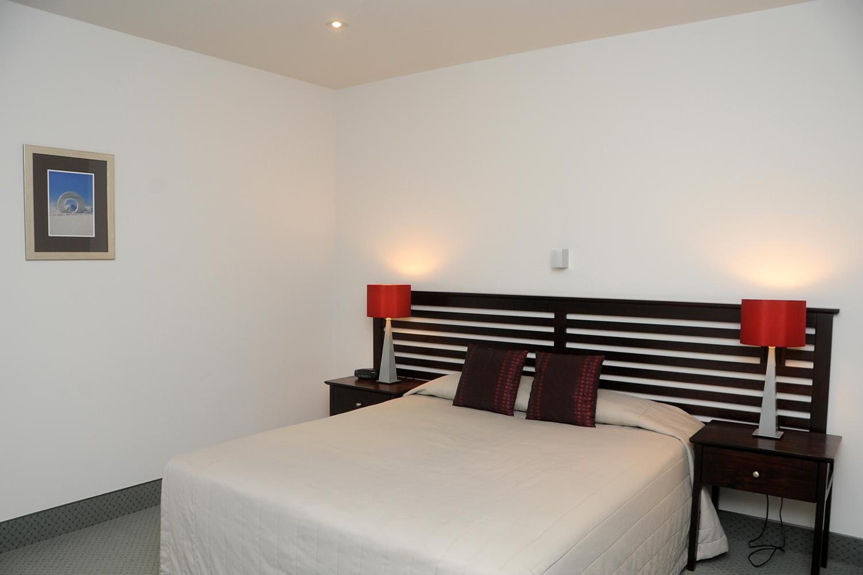 Executive Suite with Pool View photo 1