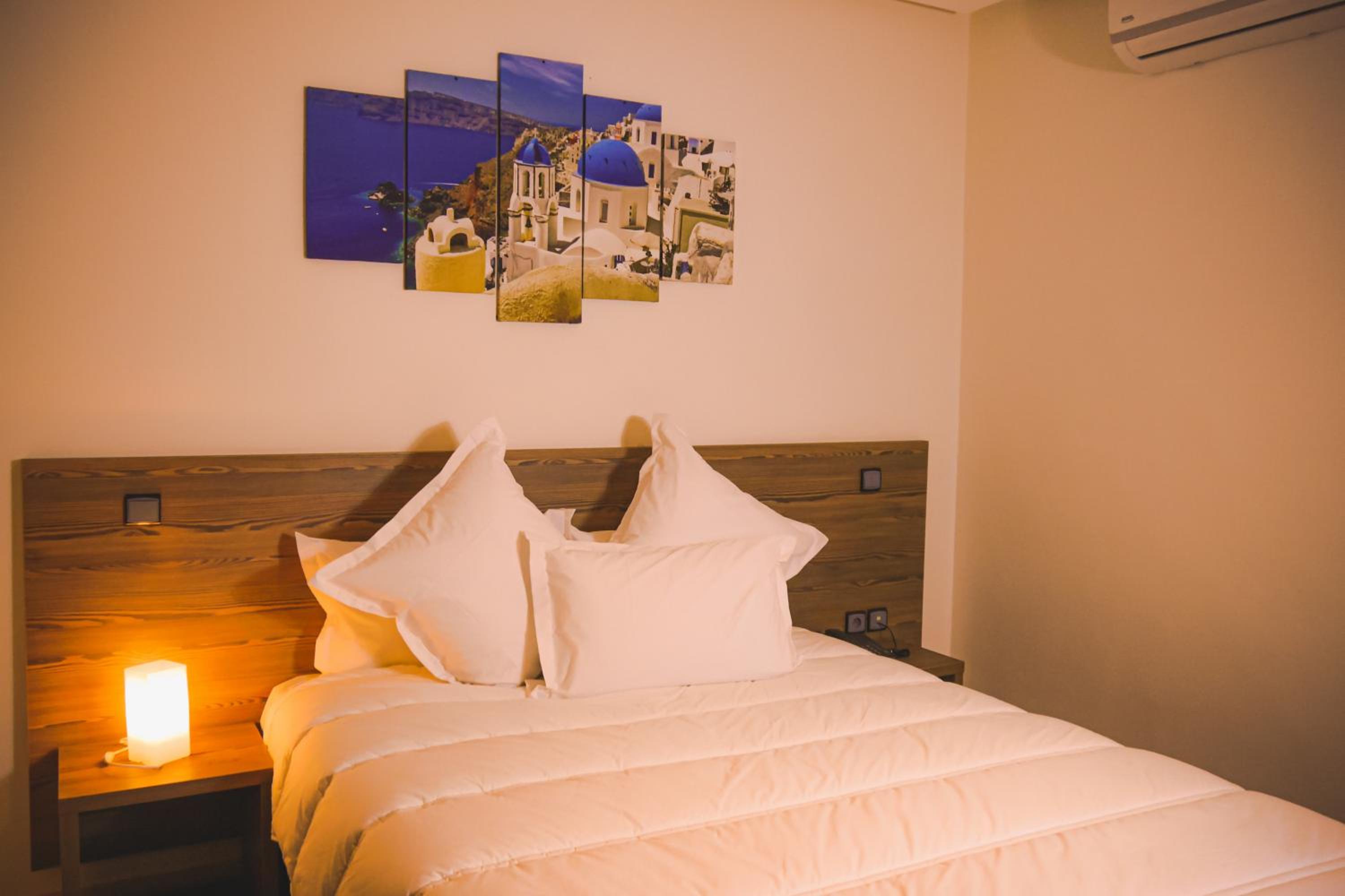 Double Room - Photo 6