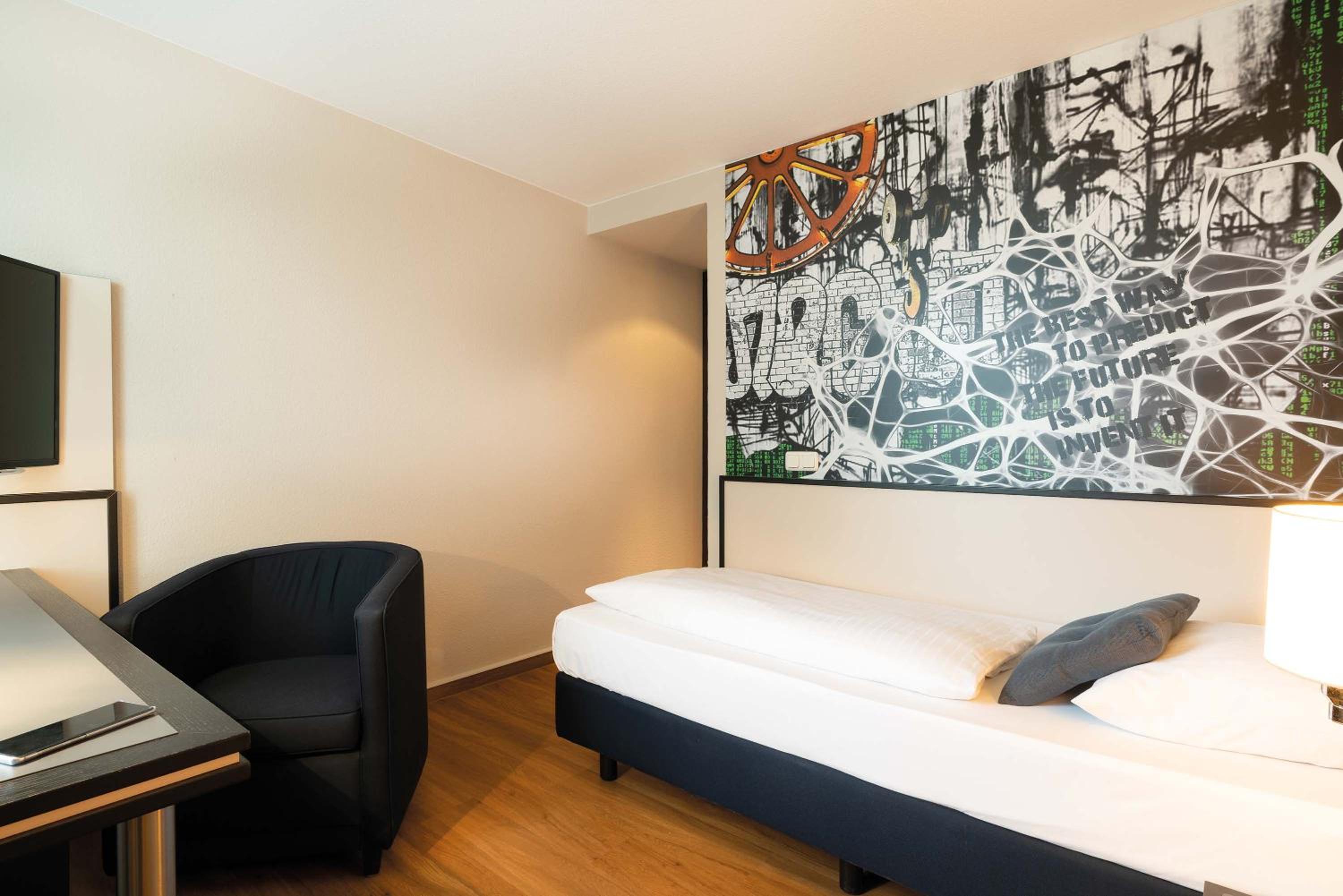 Standard  Room - Photo 7