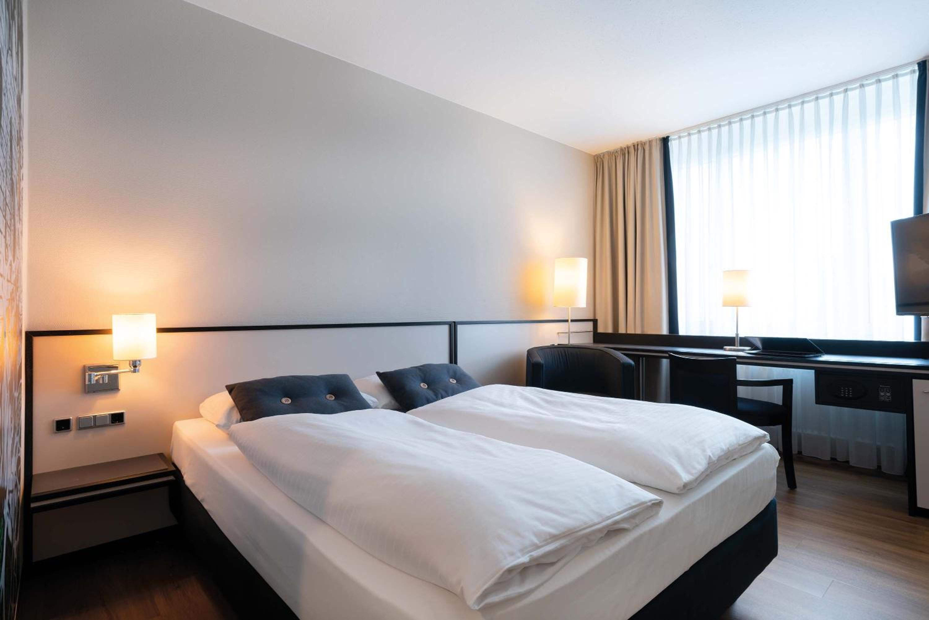 Standard Plus Room - Photo 9