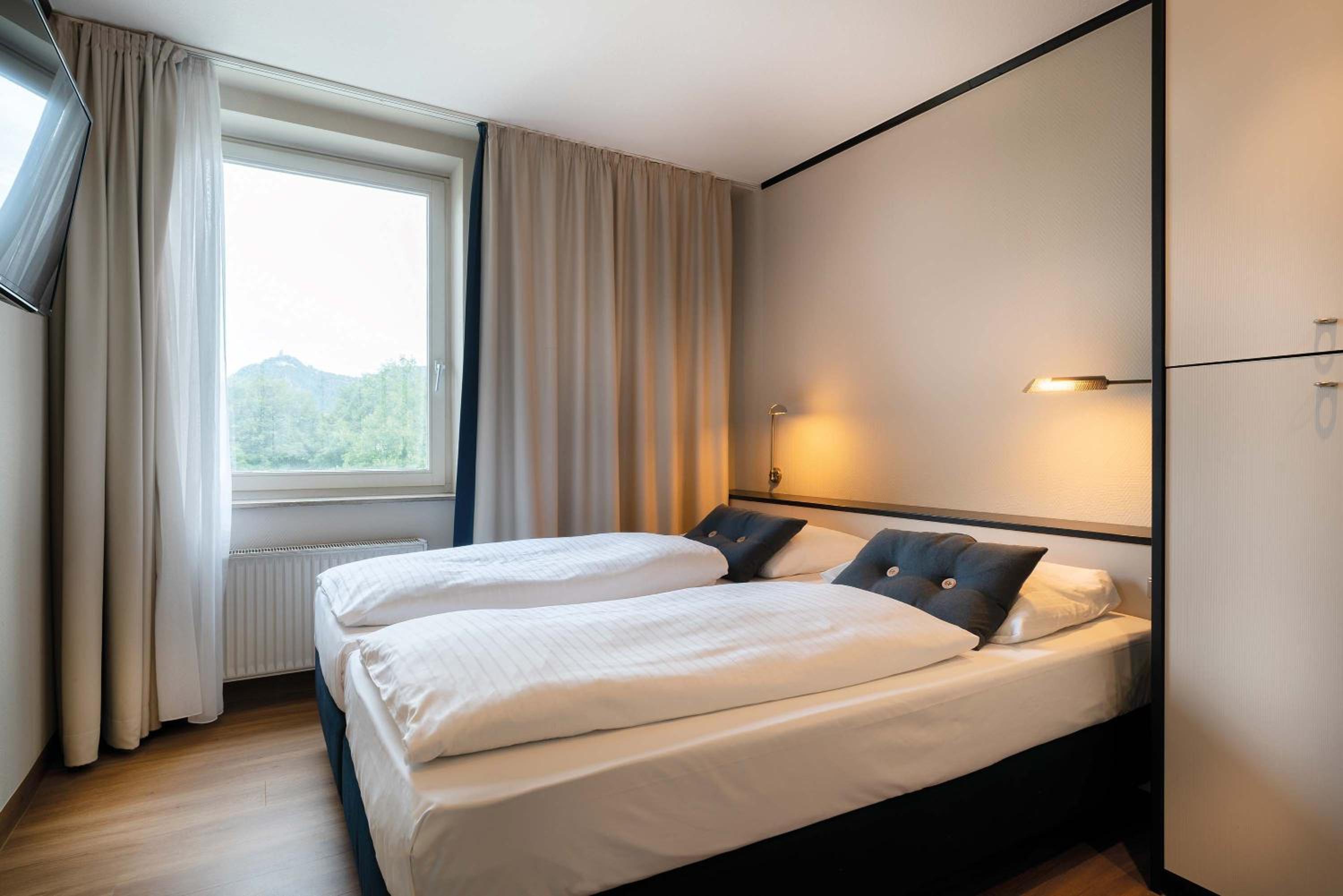 Suite - Photo 8