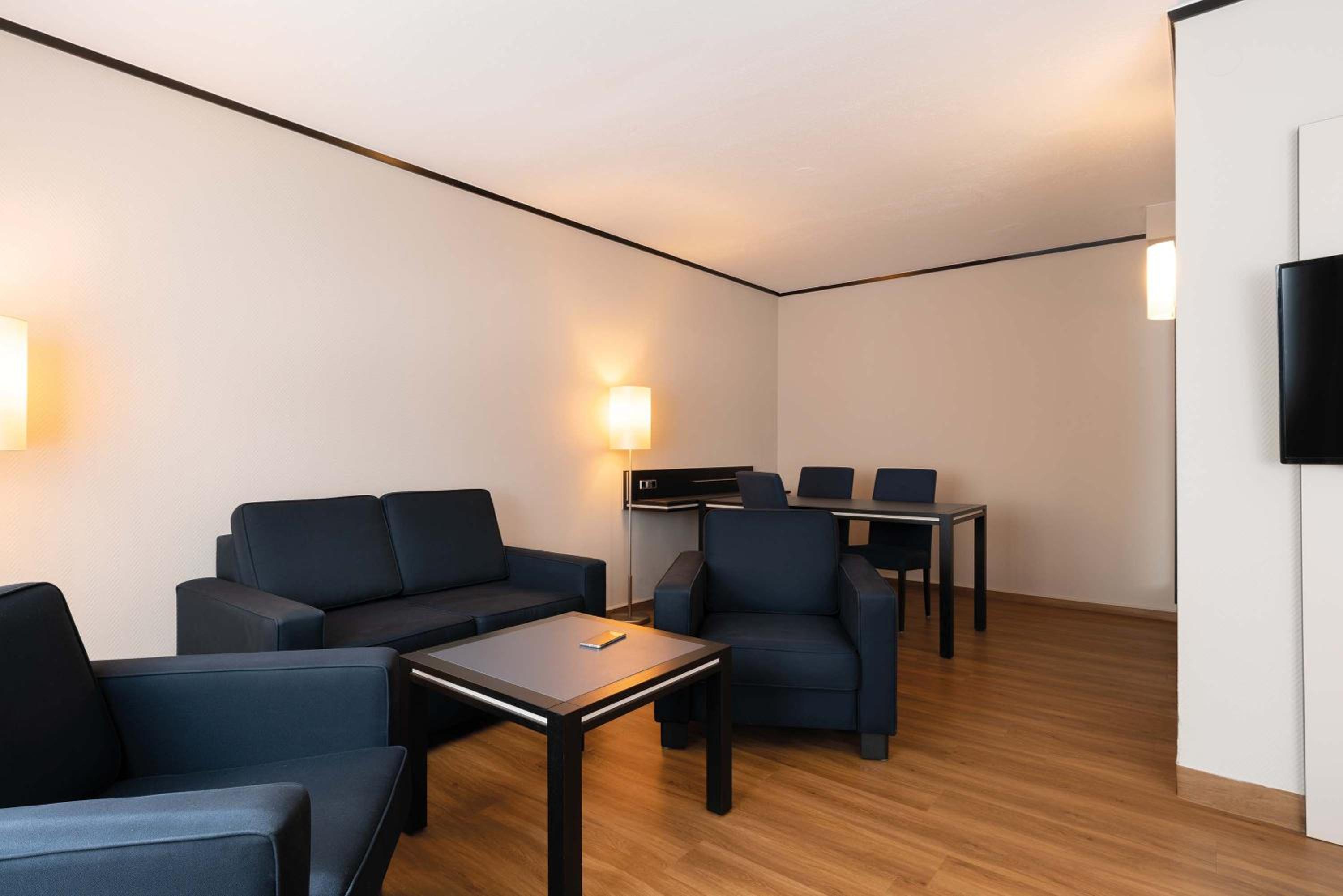 Apartment - Photo 6