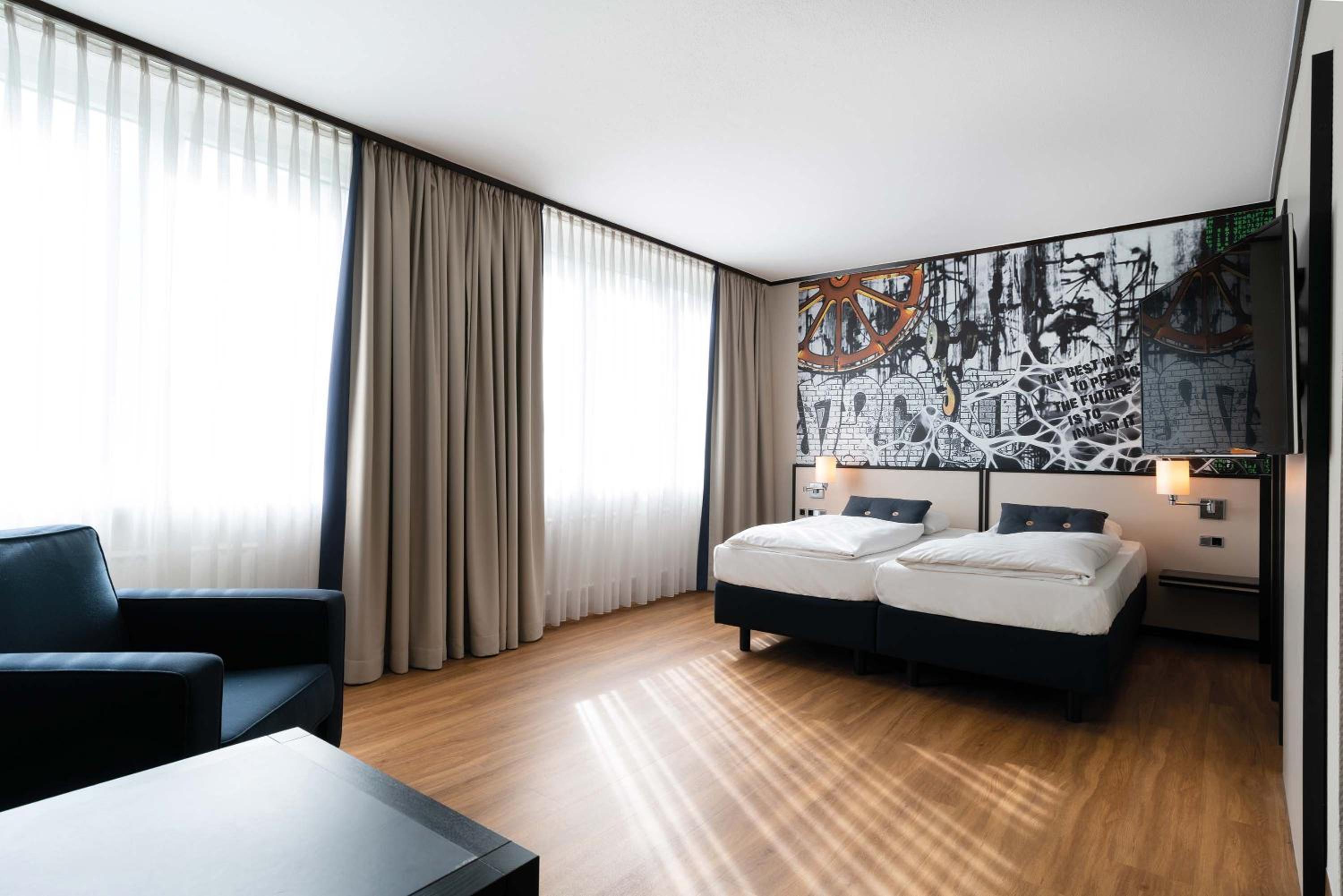 Apartment - Photo 8