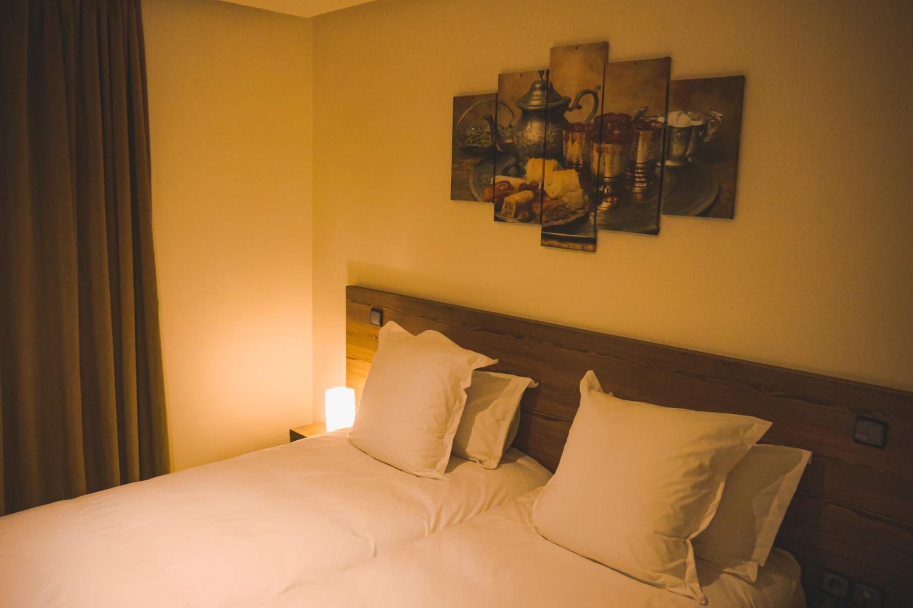 Twin Room - Photo 9