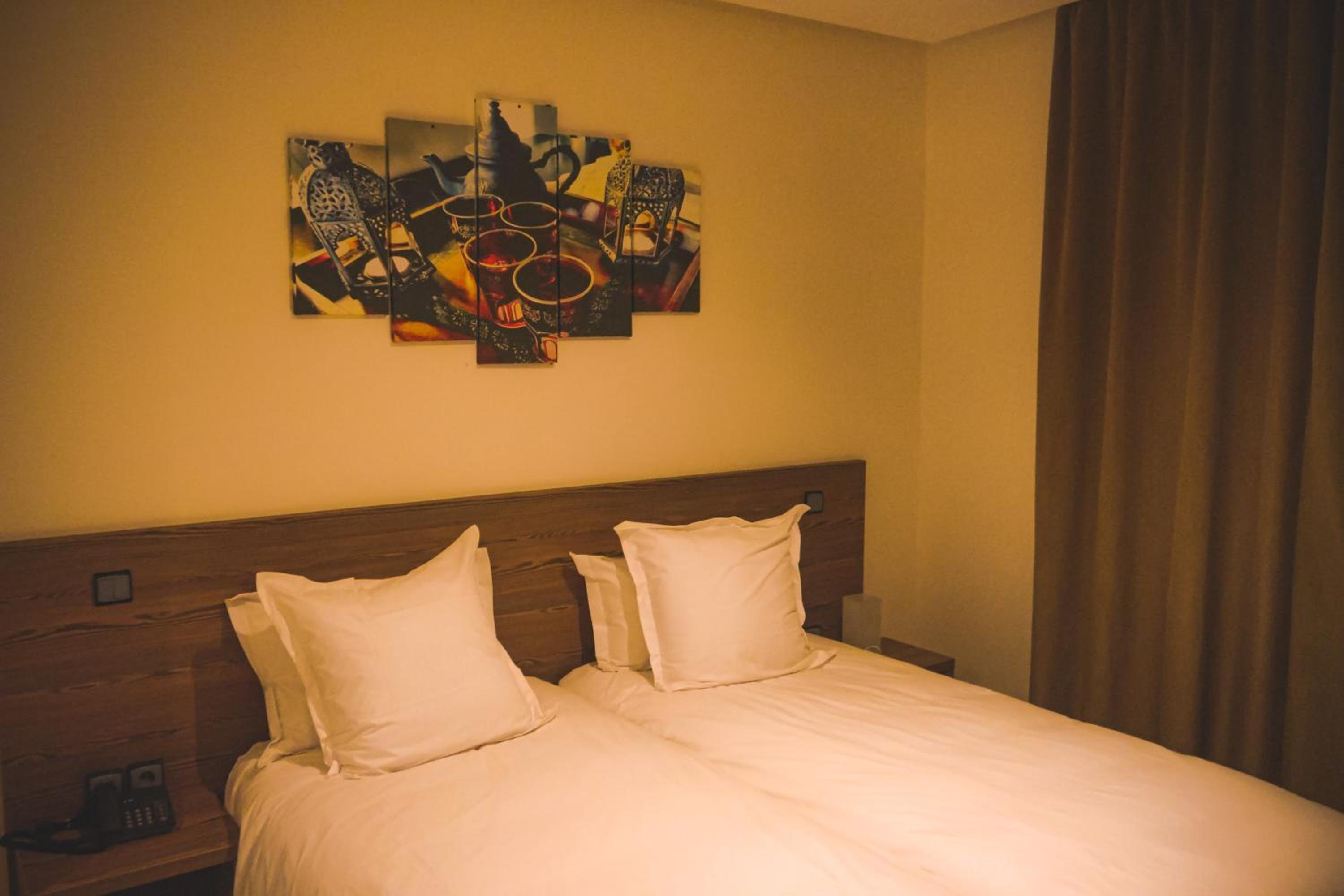 Twin Room - Photo 6