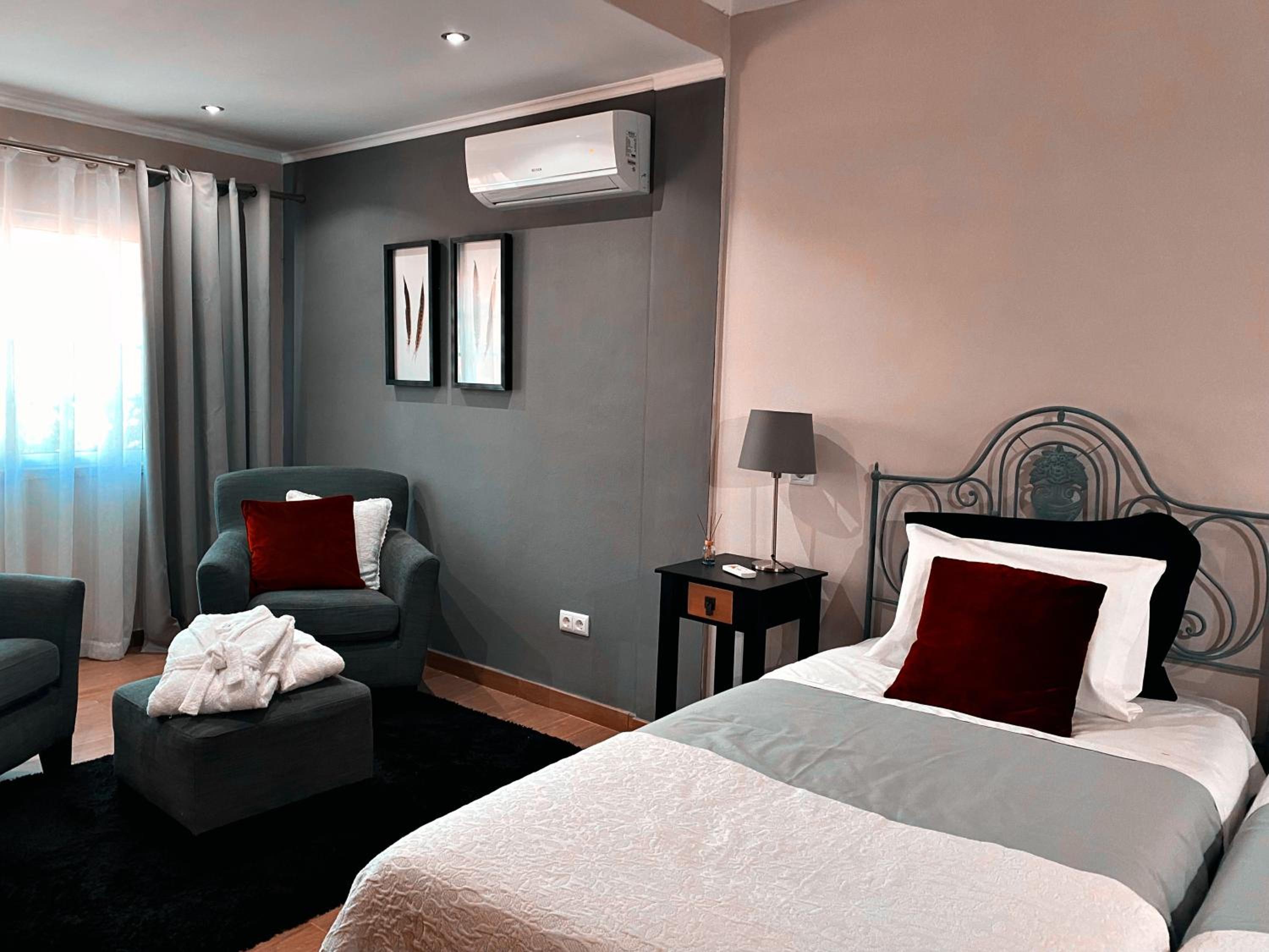 Three-Bedroom Villa - Photo 27