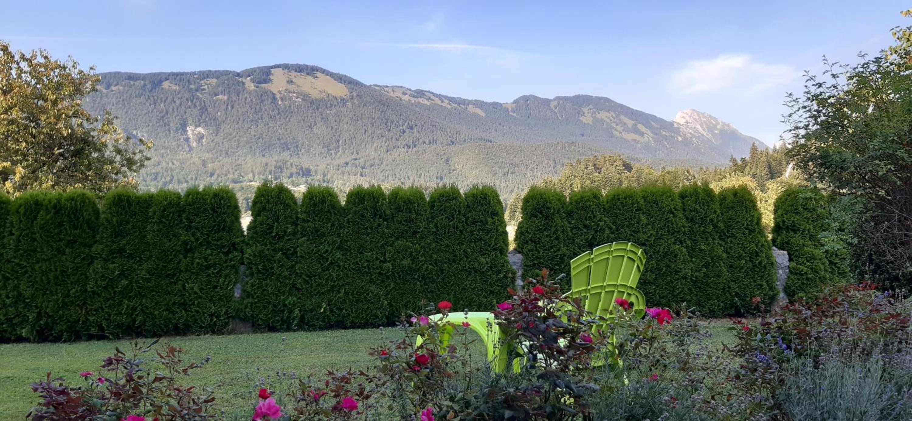 Apartment with Mountain View photo 1