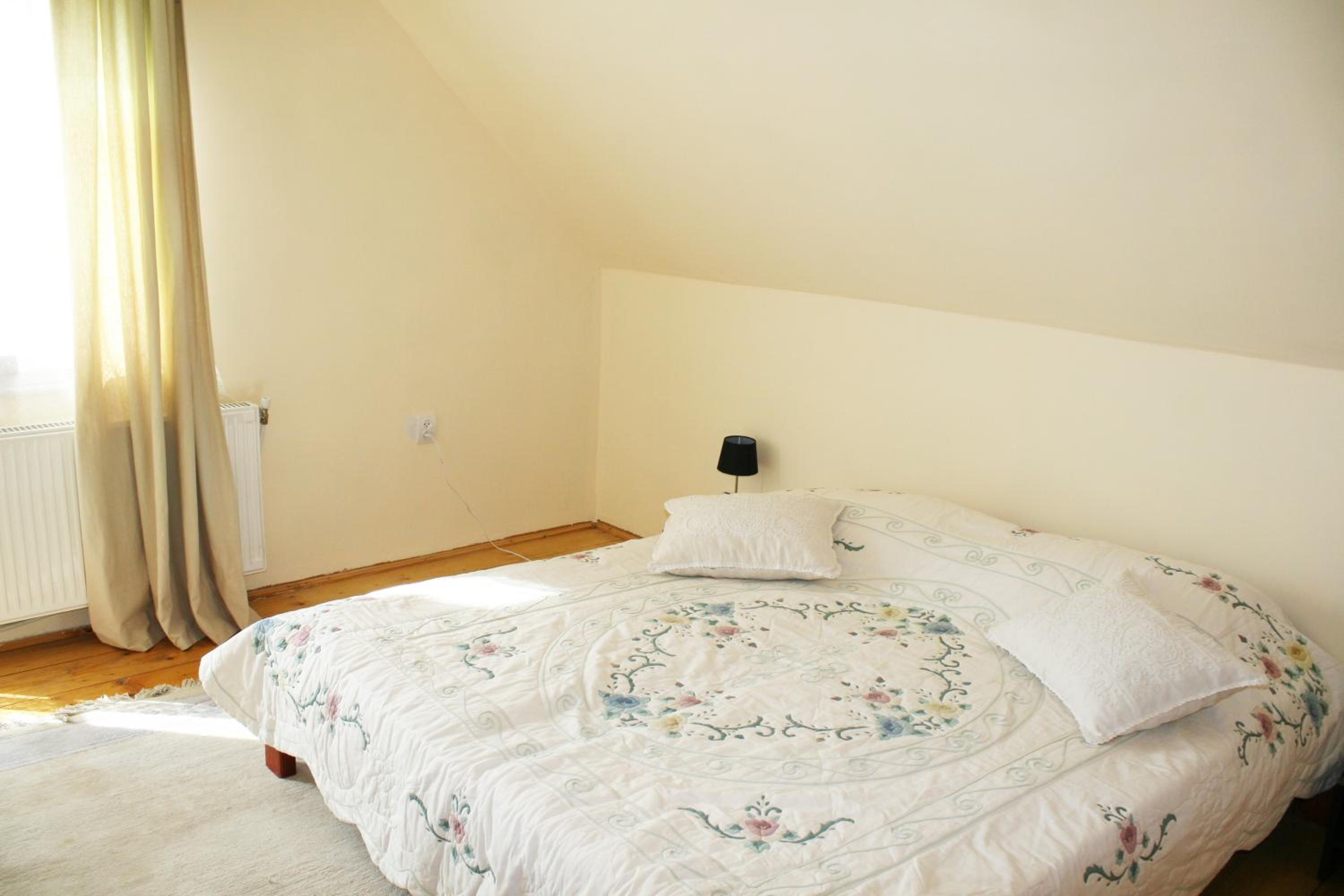 Triple Room with Private External Bathroom - Photo 3