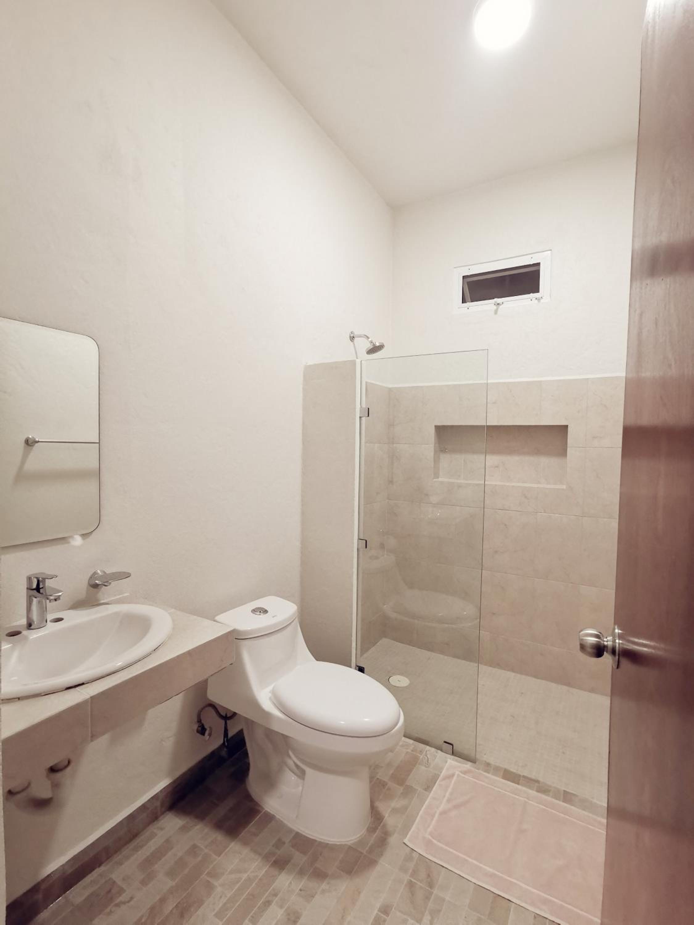 Standard Double Room - Photo 4