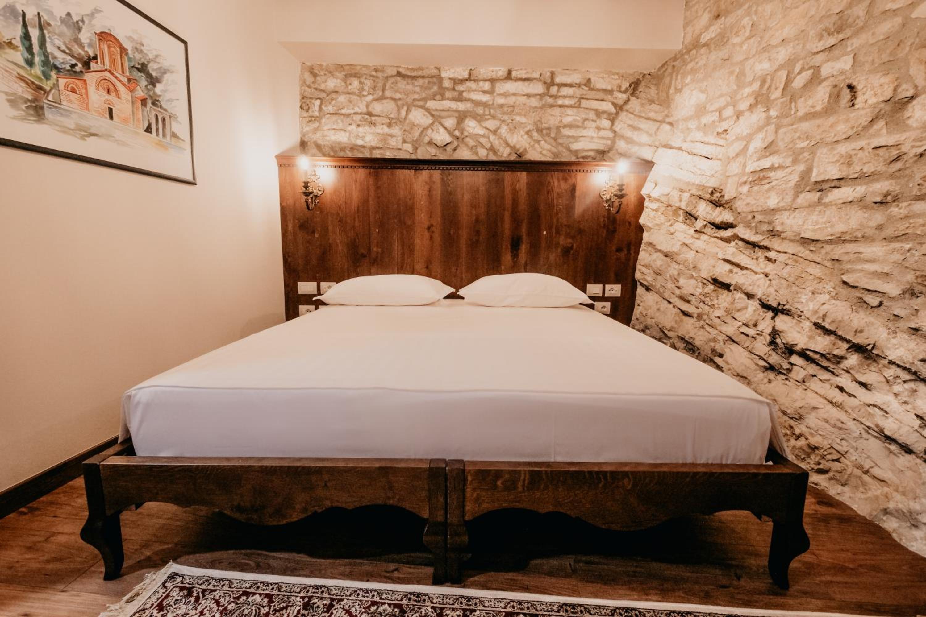 Large Double or Twin Room