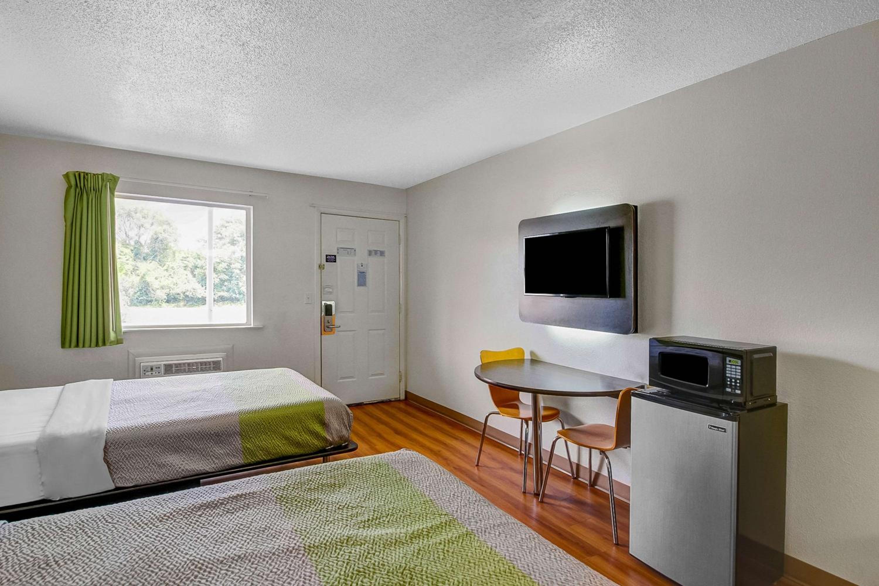Quadruple Room - Disability Access - Non-Smoking
