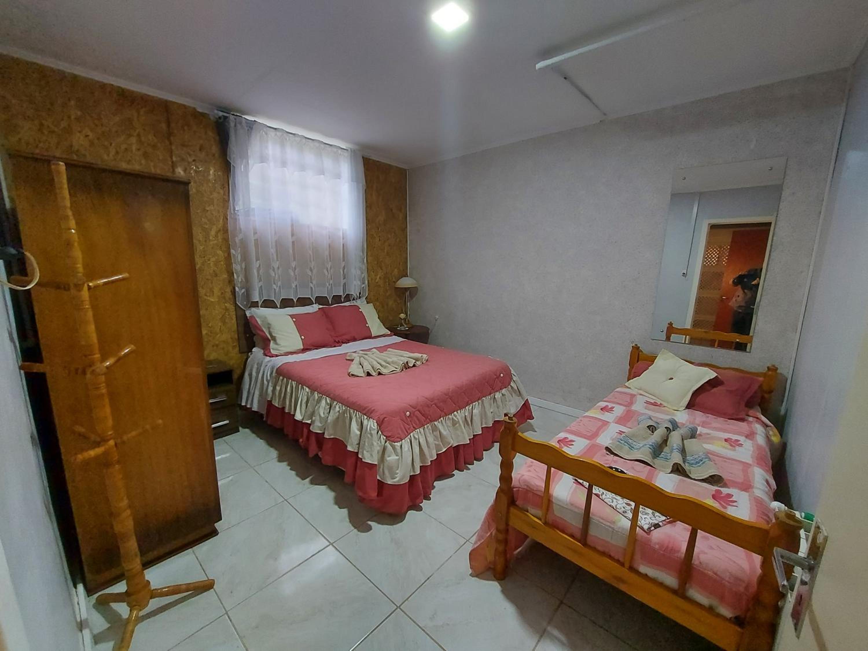 Triple Room with Bathroom - Photo 5