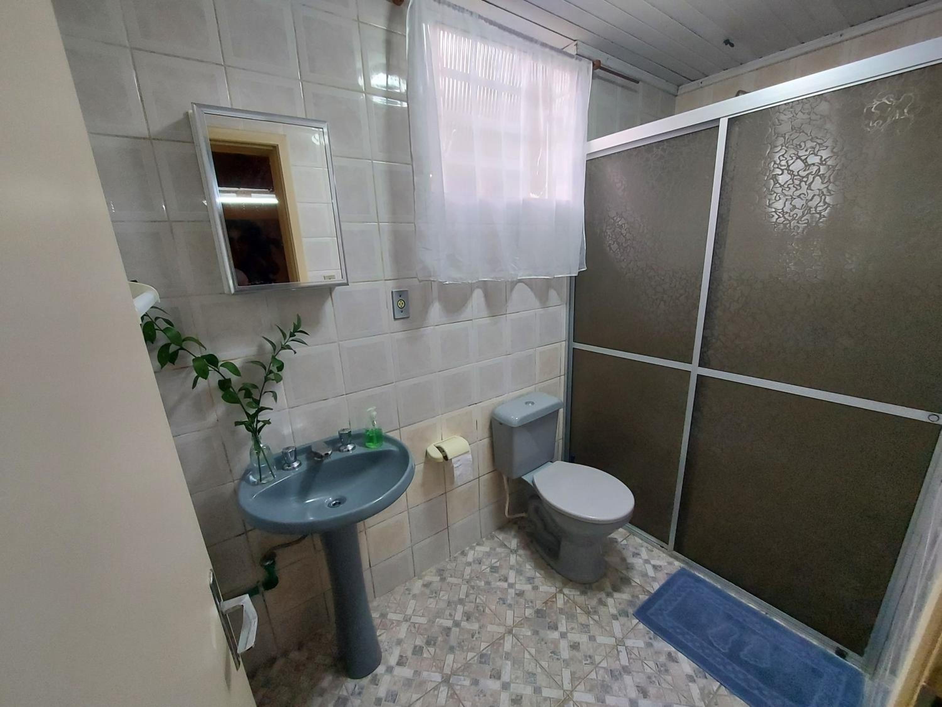 Triple Room with Bathroom - Photo 3
