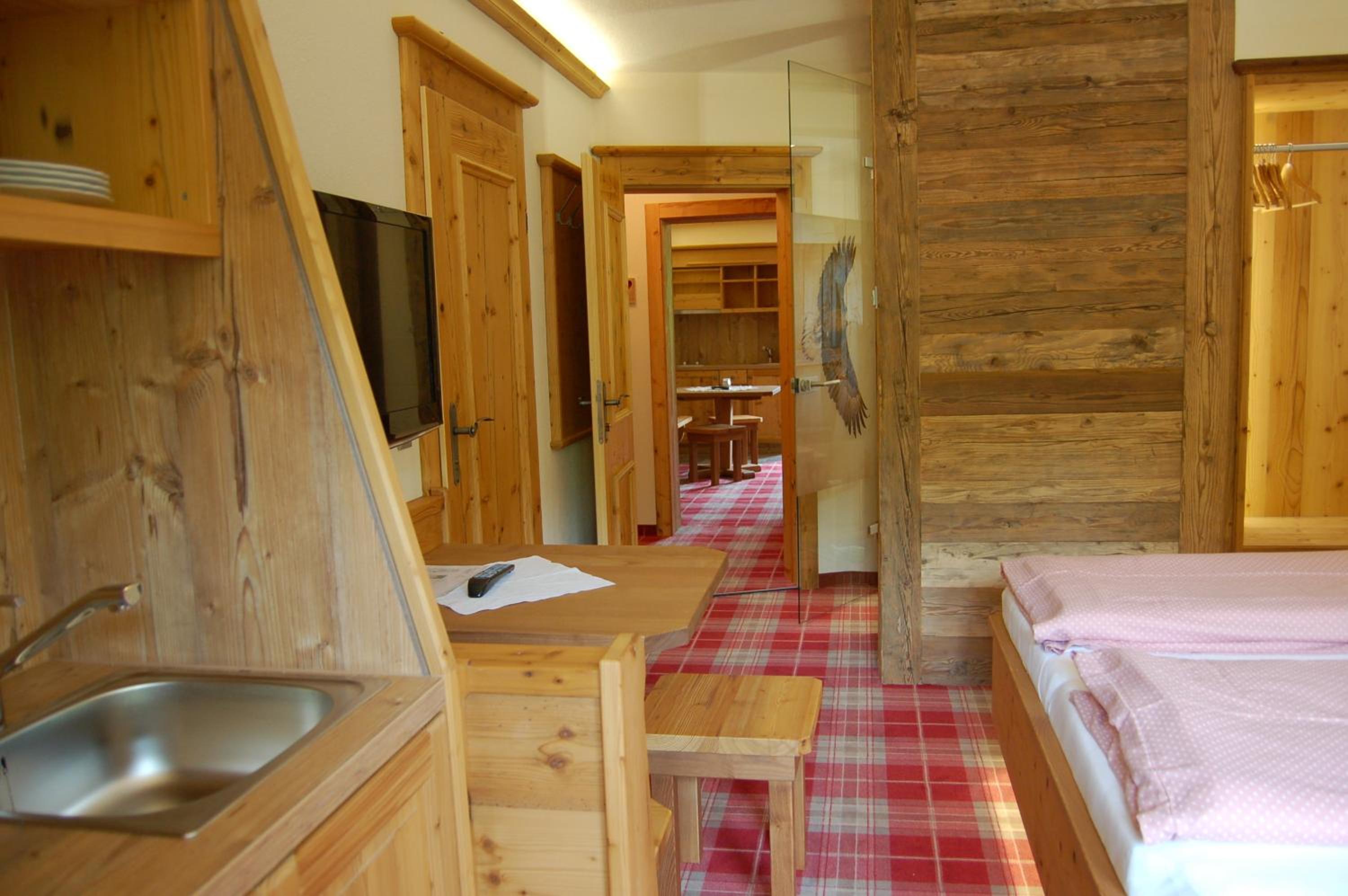 Apartment (4 Adults + 1 Child) - Photo 18